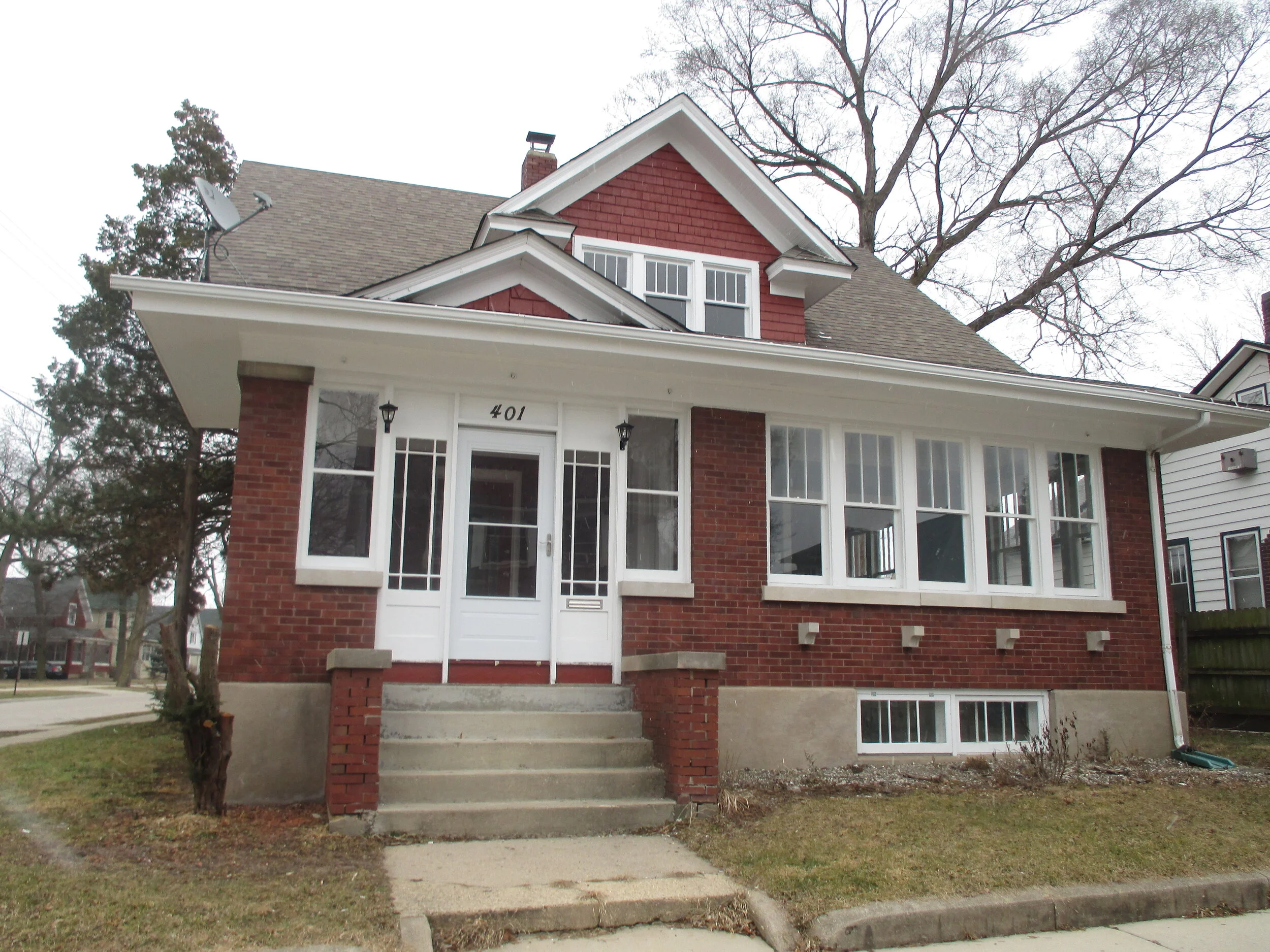 401 Bowen Court