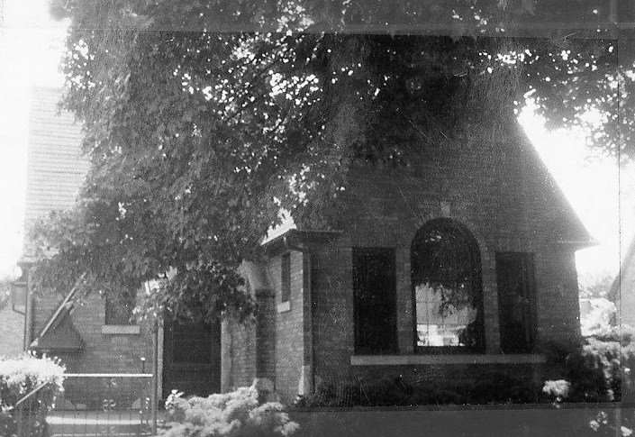 21 S Aldine.jpg