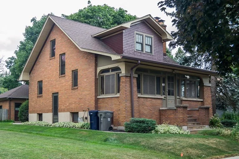 715 Augusta Avenue