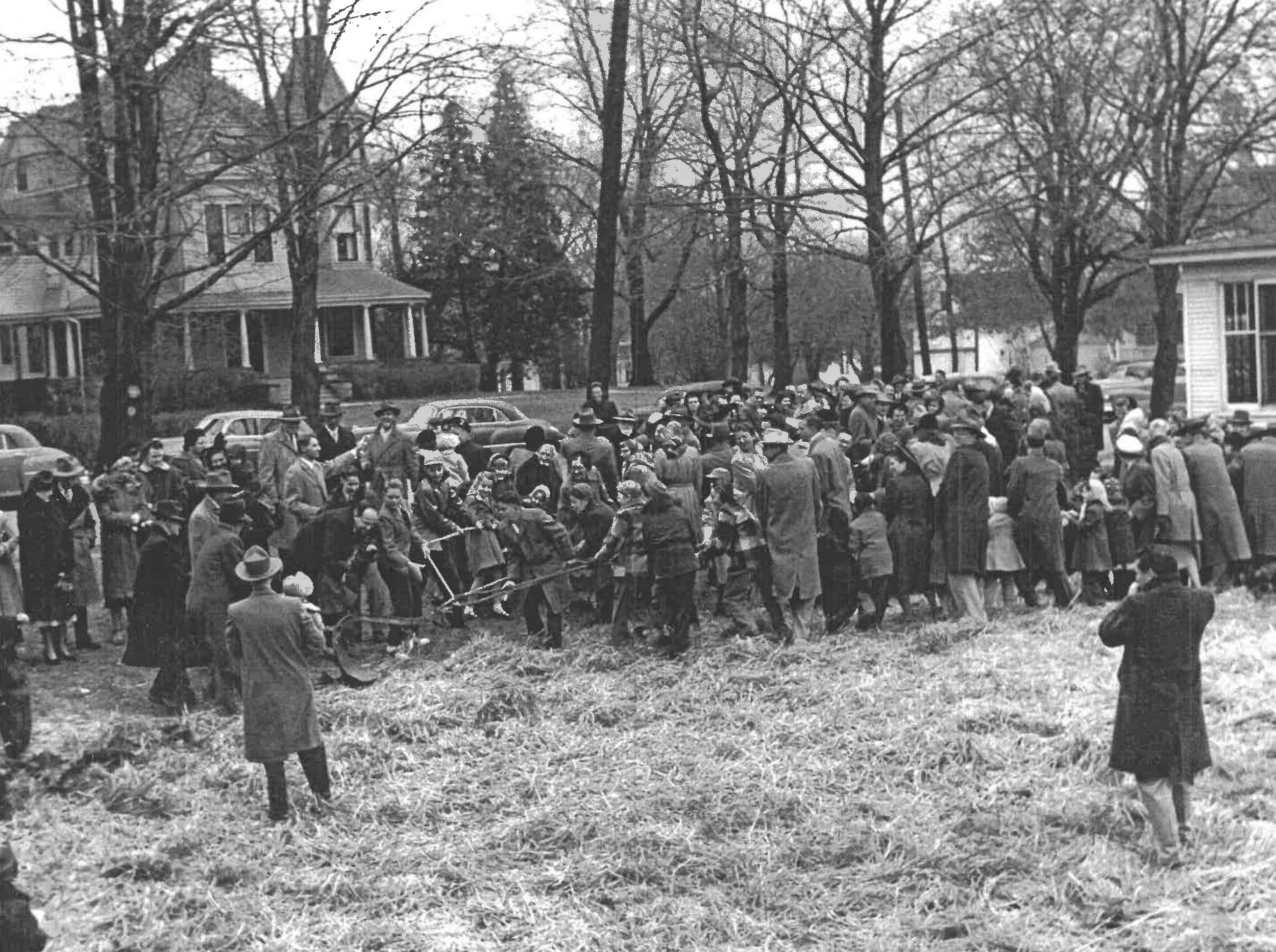 Highland Av 770_Nov 26 1951.jpg