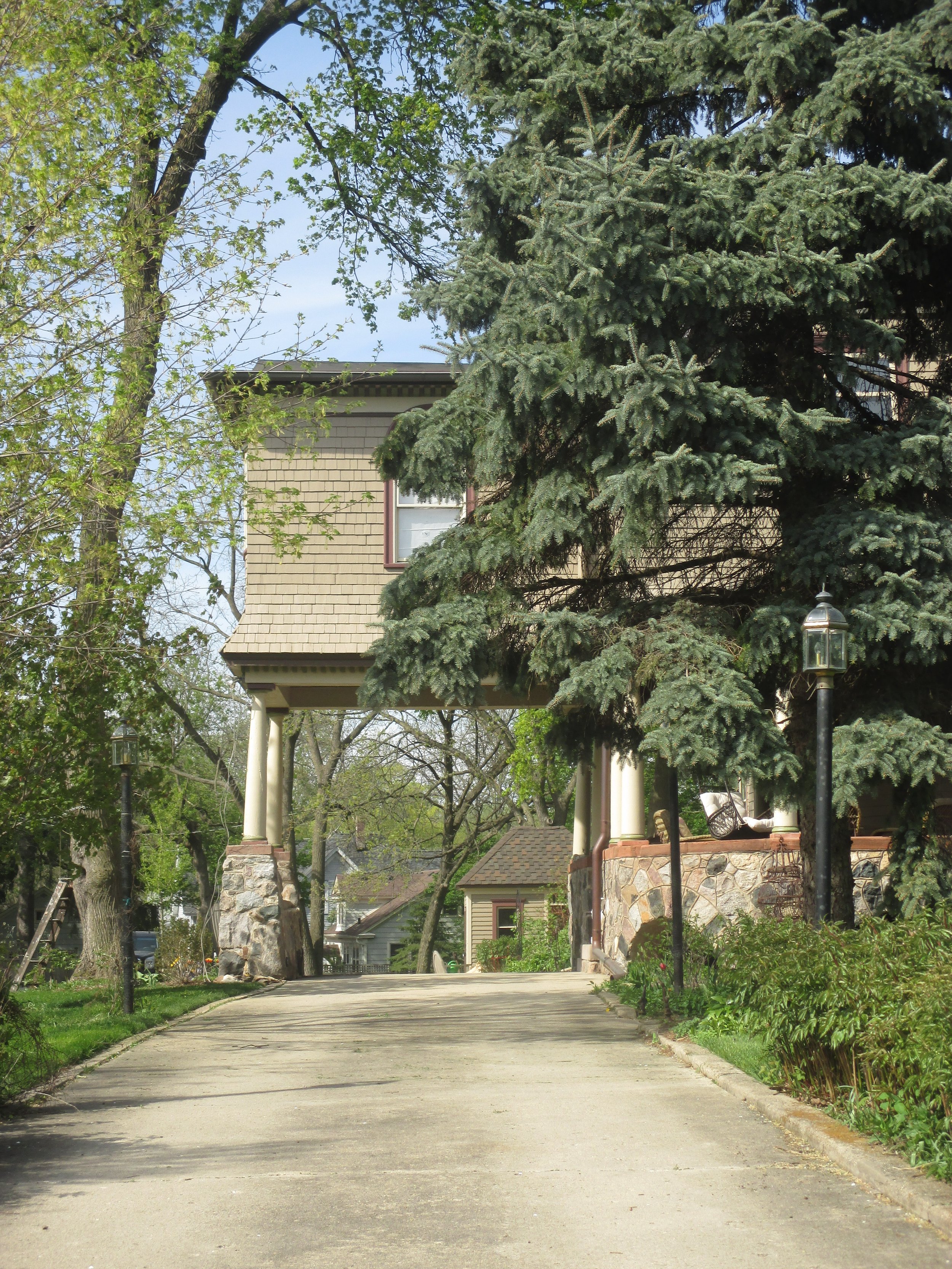 770 W Highland Ave_Photo (7).JPG