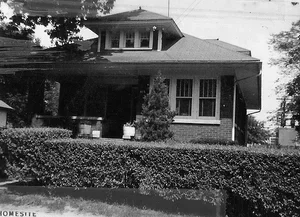 915 Elizabeth Street