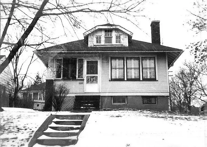 300 Illinois Avenue