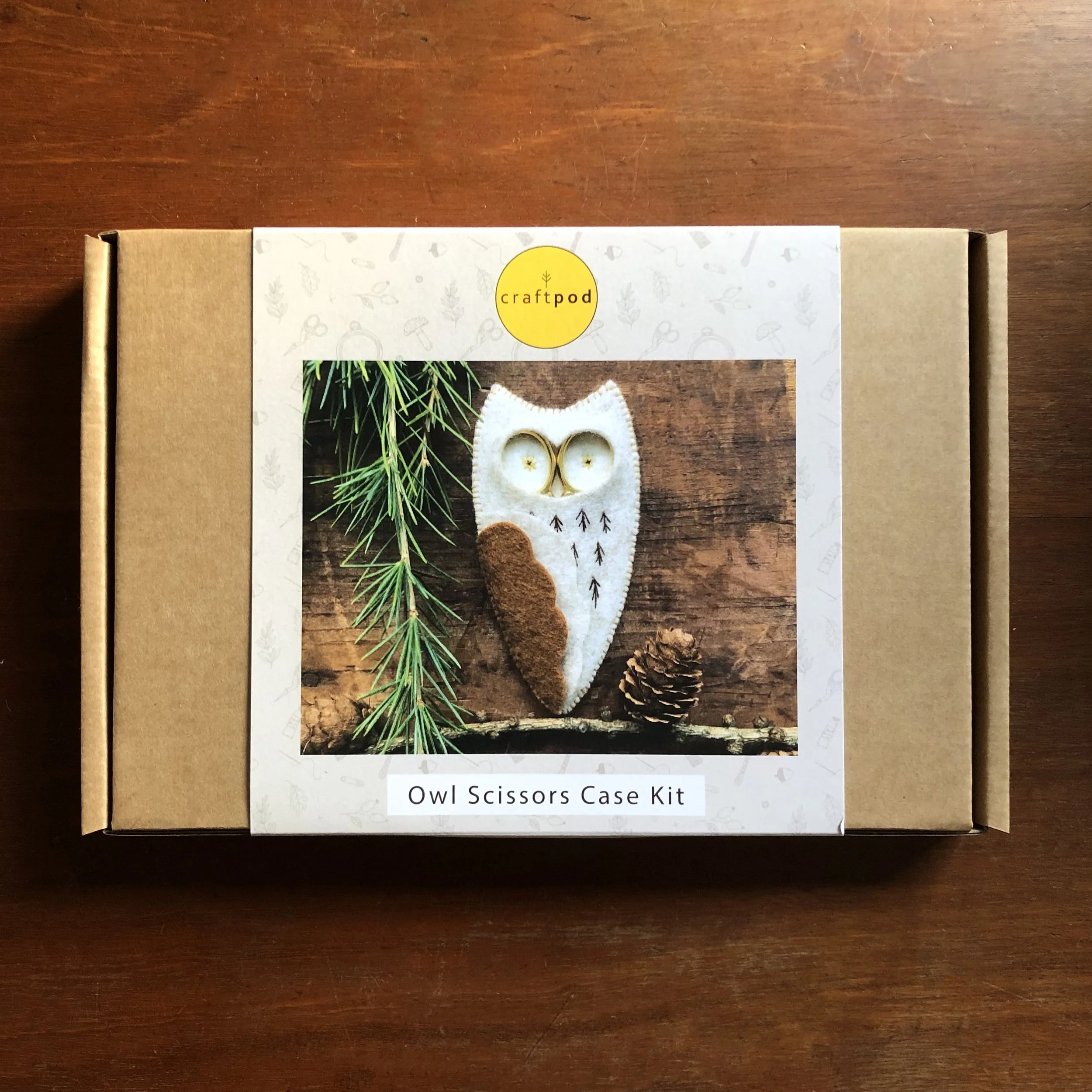 Owl Scissors Case Kit New Box outside.jpg