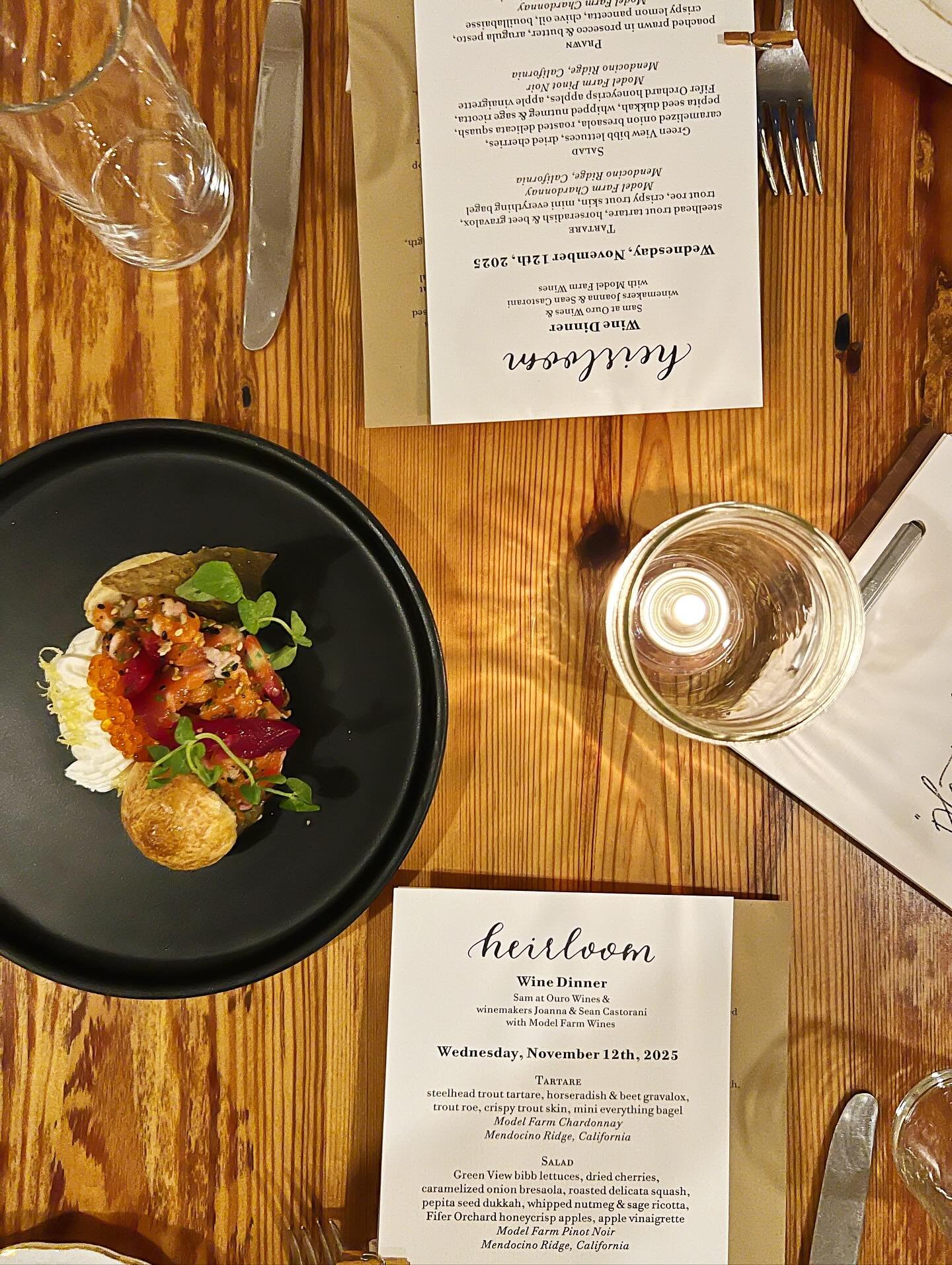 ✨what a night✨

Heirloom hosted Joanna &amp; Sean Castorani
with Model Farm Wines out of California &amp; 
Sam Anderson from Ouro Wines! 

The Heirloom kitchen squad 🧑&zwj;🍳 crushed 
this fall hyper seasonal menu - pairing the 
food perfectly with 