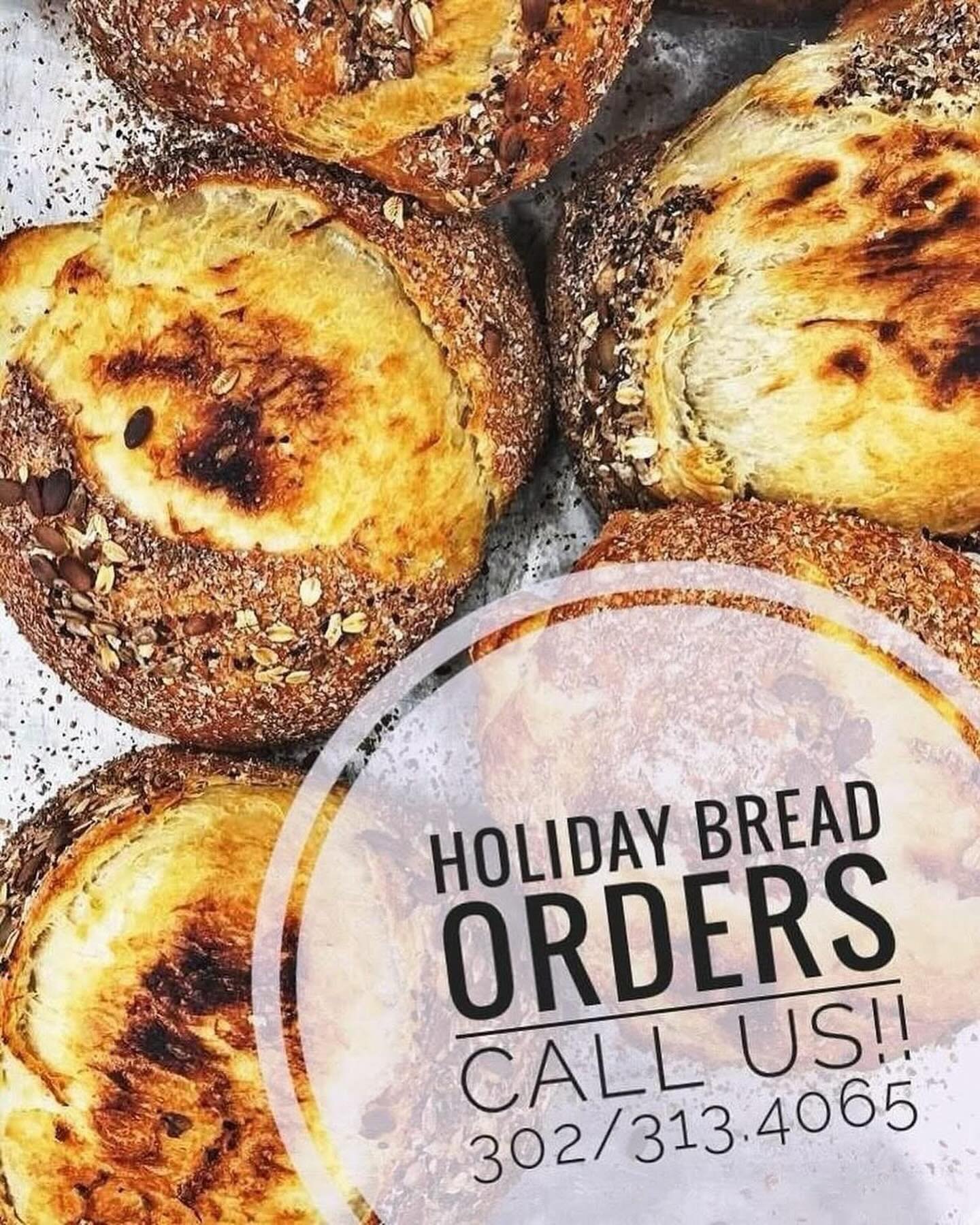 🦃 🌿 🍄 🍞 🍴

calling all ✨H E I R L O O M✨bread lovers&hellip;.

we will be selling loaves of our housemade sourdough bread &amp; house whipped butter the week of 🦃 Thanksgiving 🦃

loaf of sourdough bread $13
house whipped butter with sea salt $
