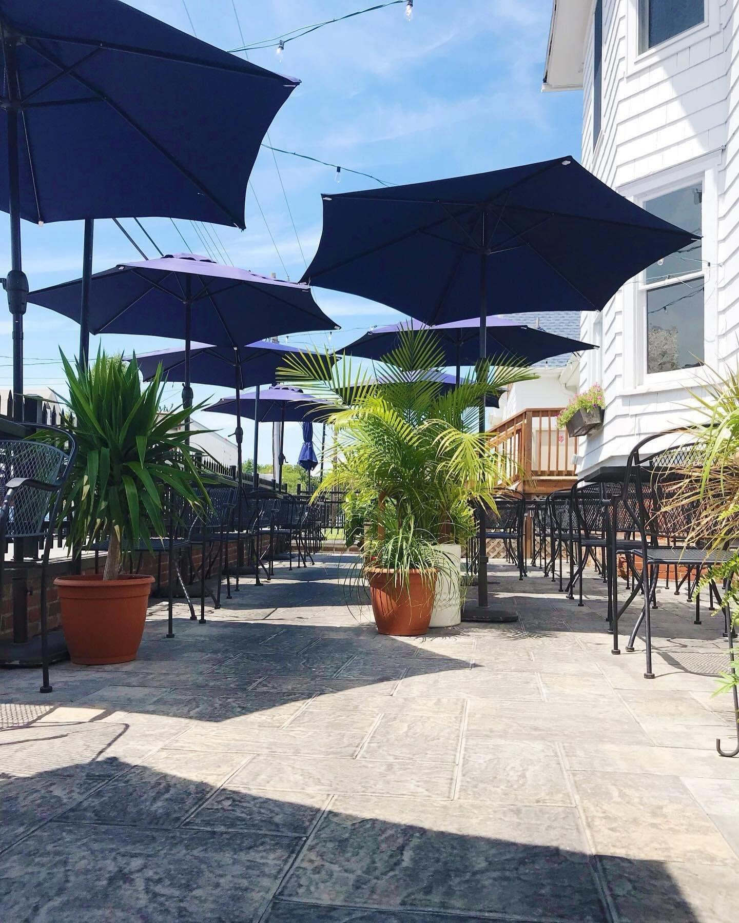 🌿☀️🍴🌿☀️🍴

✨gorgeous weather alert✨

we have opened the PATIO this week:
Tuesday - Saturday at 5 pm 

🌿☀️🍴🌿☀️🍴

be sure to book ahead for reservations, 
as our book opens 30 days out, 
simply meaning todays date plus 30 days 💫 

just click on