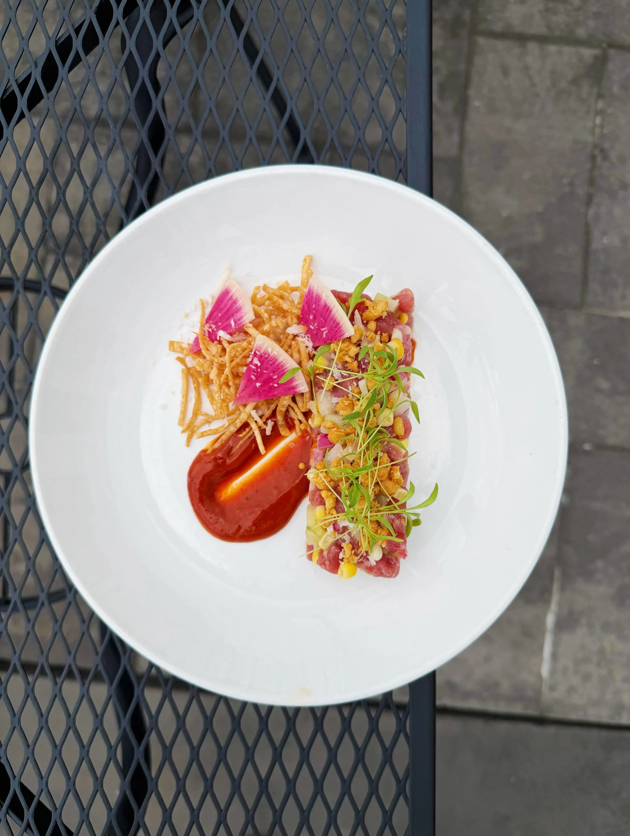 🐠💙🐠💙🐠💙

T U N A 
T A R T A R E

toasted coconut wonton crisps
pickled fifer orchard 
green tomatoes &amp; sweet corn
shaved watermelon radish
peach chamoy
micro cilantro 

🐠💙🐠💙🐠💙

the PATIO is open this week&hellip;

be sure to book ahead