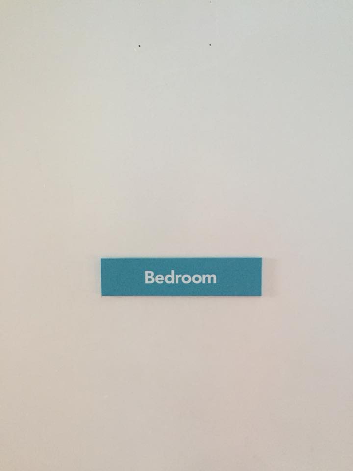 Bedroomsign.jpg