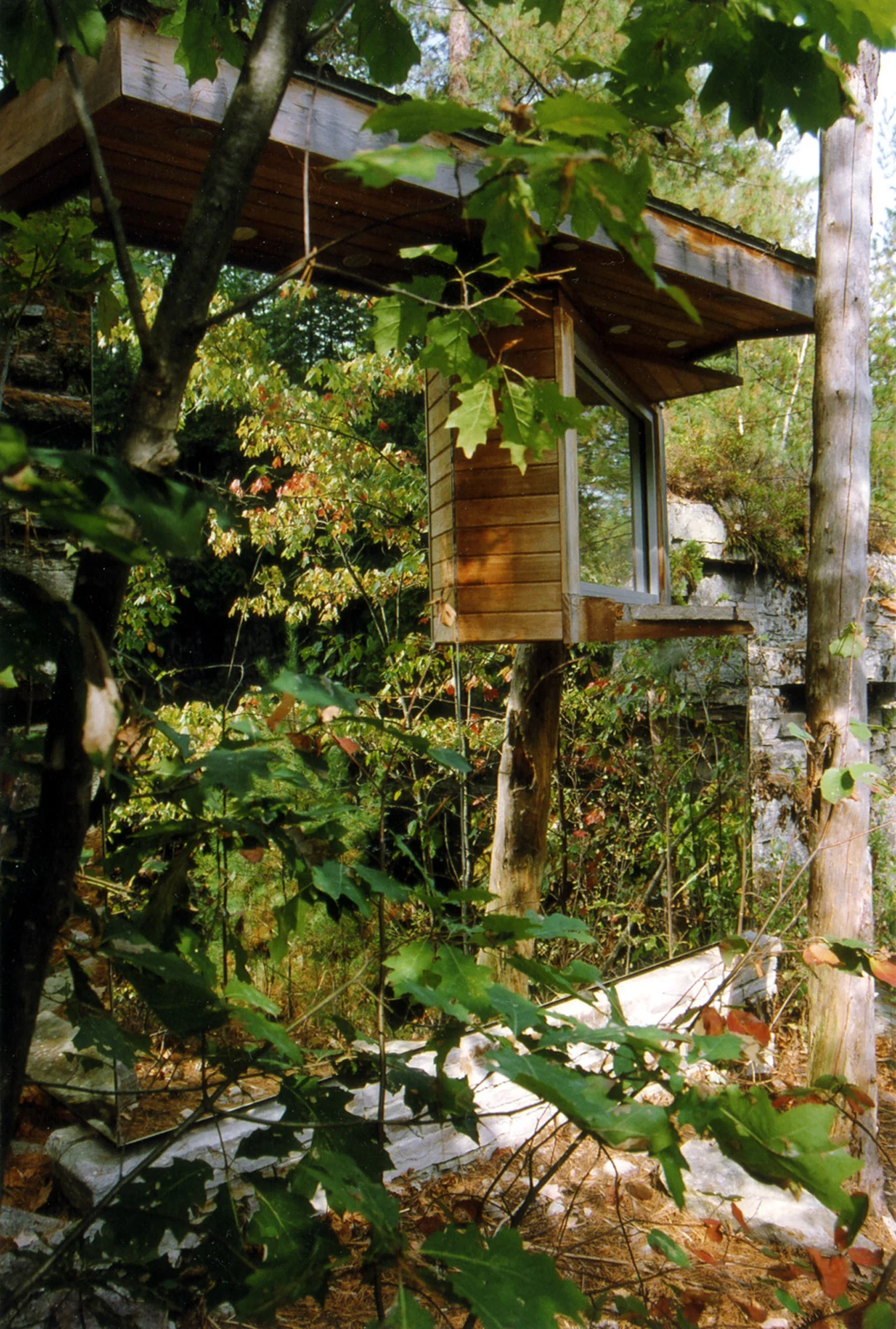 Exterior1 2003.jpg