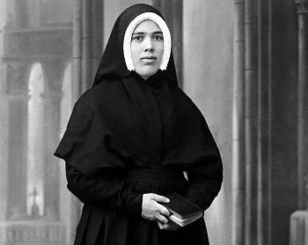 virgen-de-fatima-luciajpg.jpg