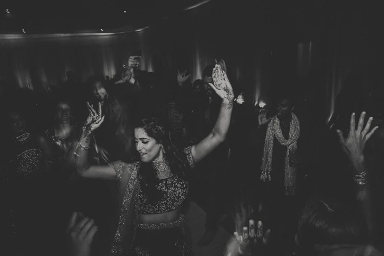 arabian bride dancing at southampton wedding reception