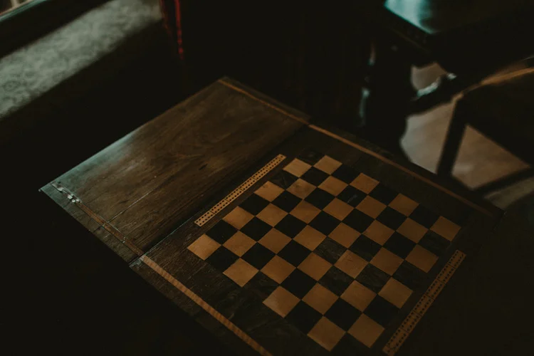 vintage chess board a quex park