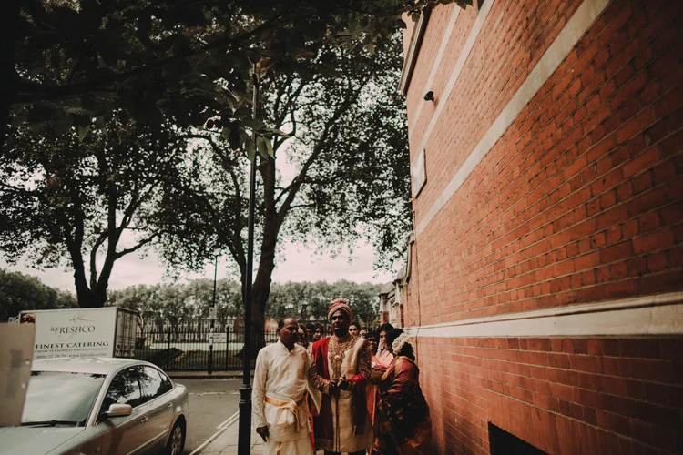 groom walks in london streets to hindu ceremony