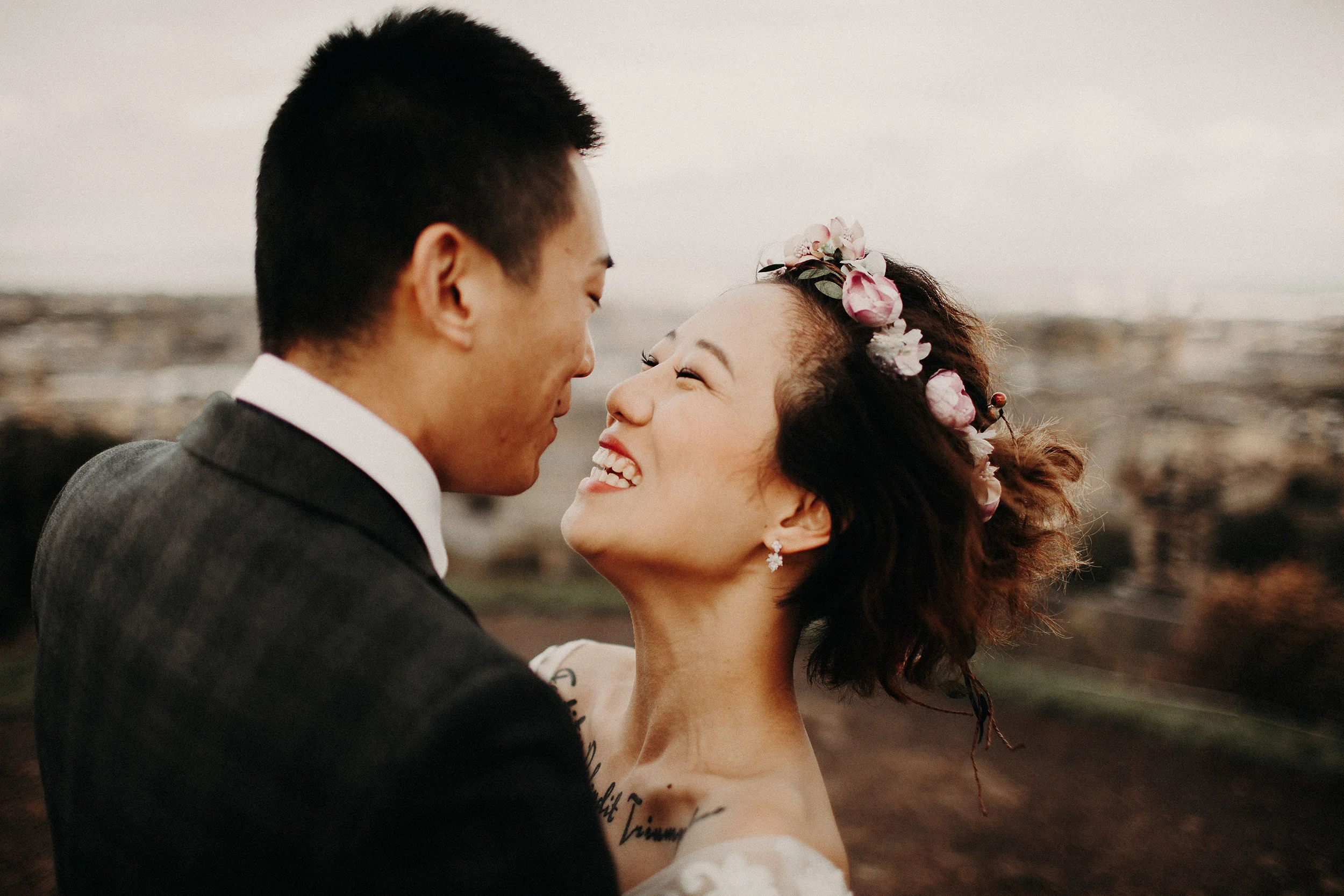 price of wedding photographer in edinburgh