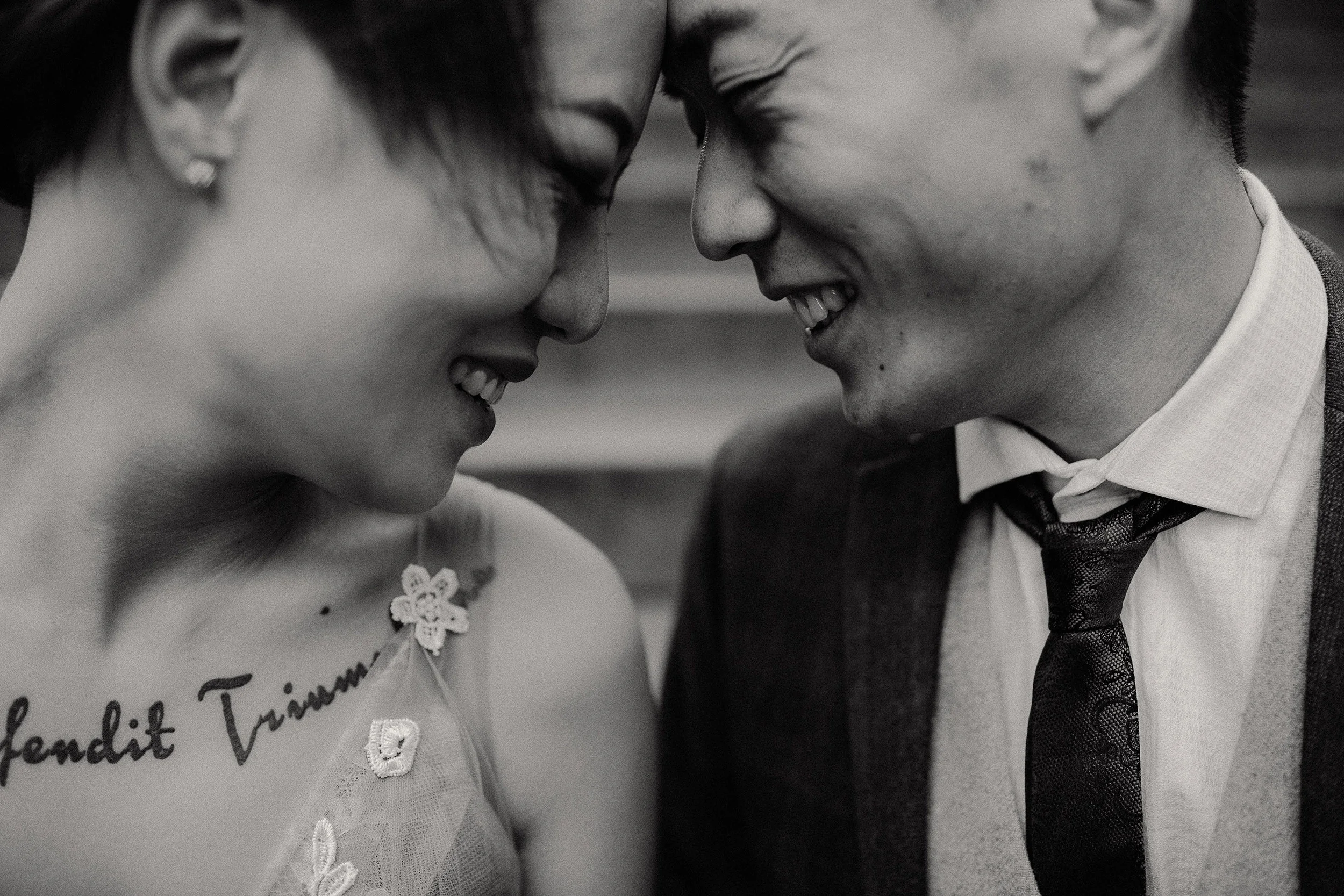 creative wedding photography in edinburgh