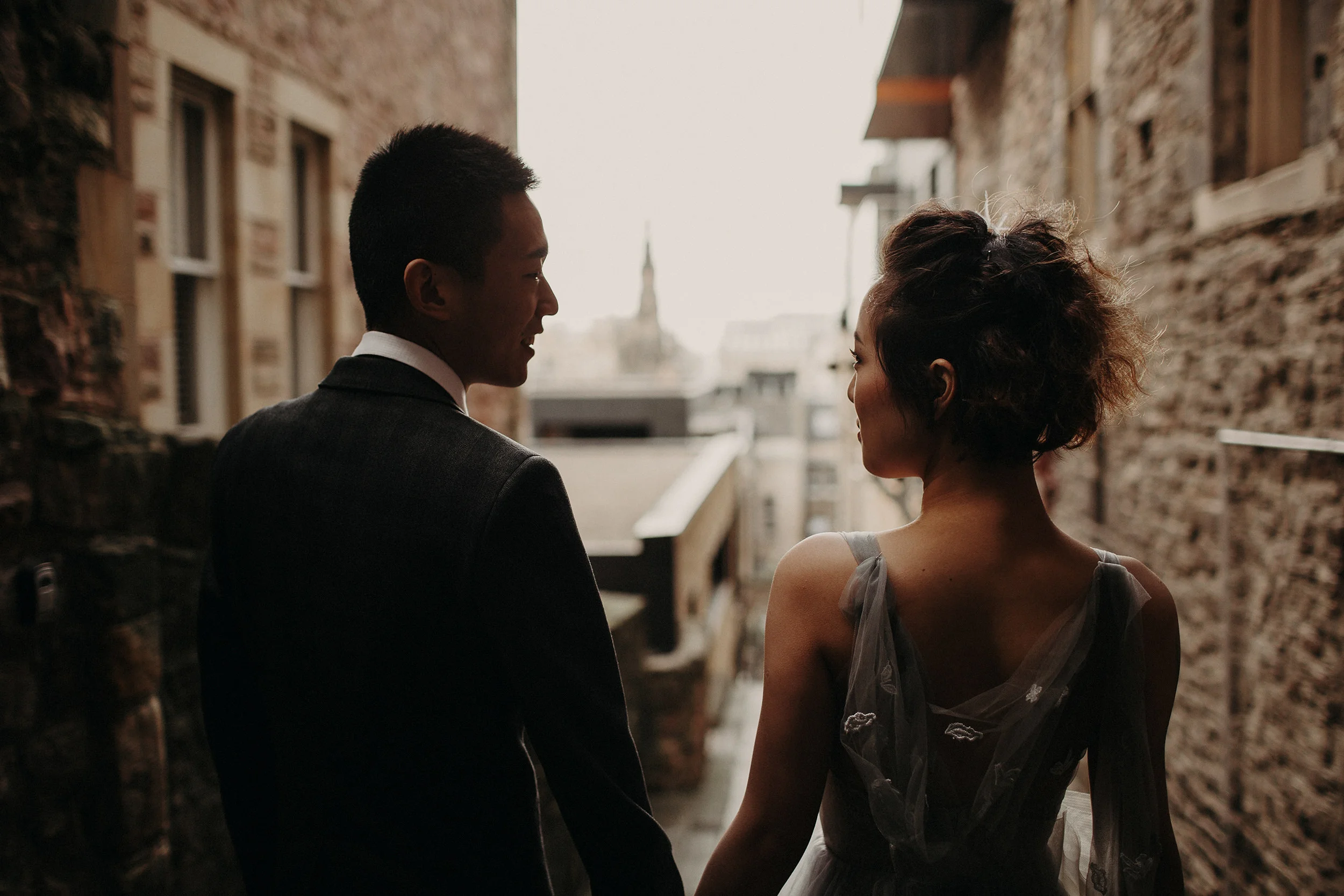 creative wedding photography in edinburgh
