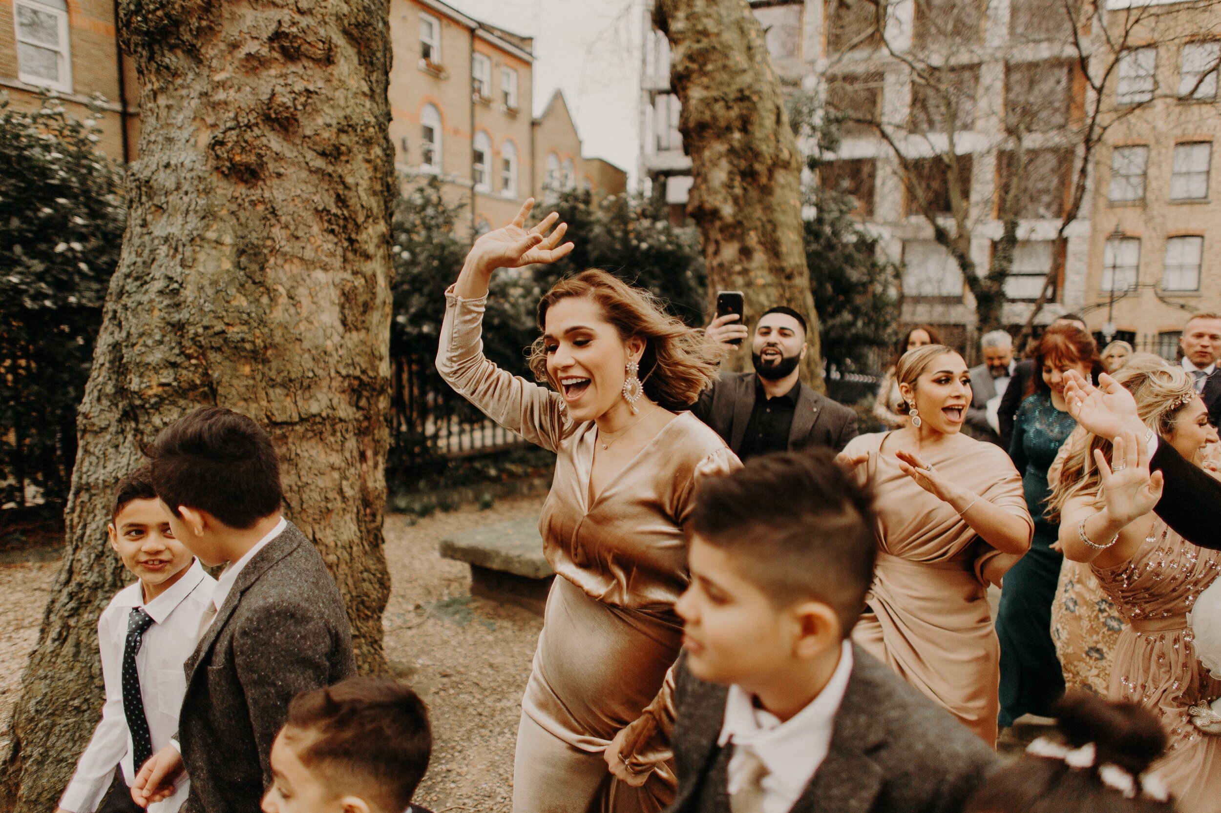 158_LondonAsianWeddingPhotographer0194_green_the_wedding_on_crypt.jpg