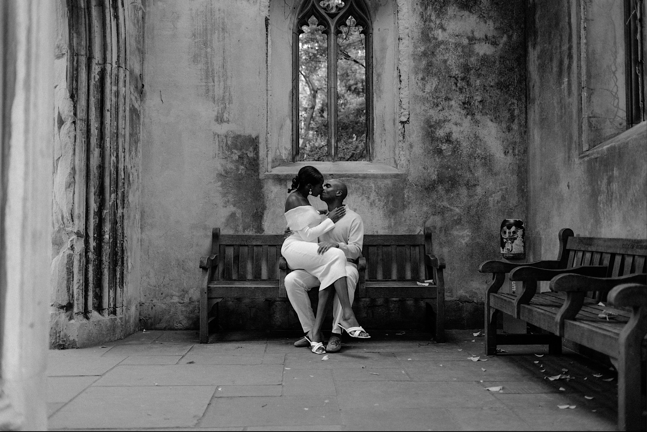 36_St-Dunstans-in-the-east-pre-wedding-shoot0043_Gorgeous share a moment sitting on a bench in st Dunstan in the east.jpg