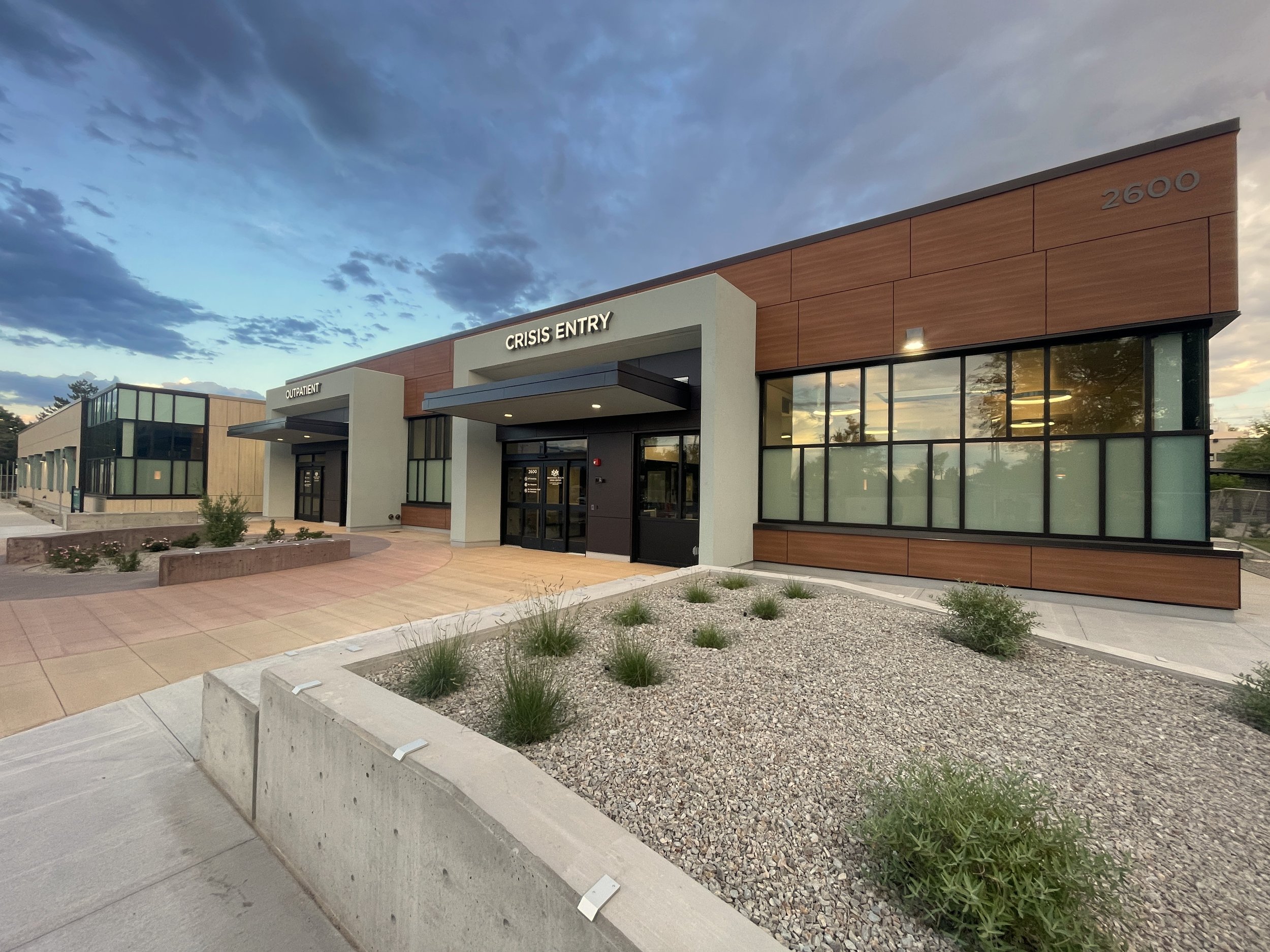 UNMH-CTC EXTERIOR PHOTO.png.JPG