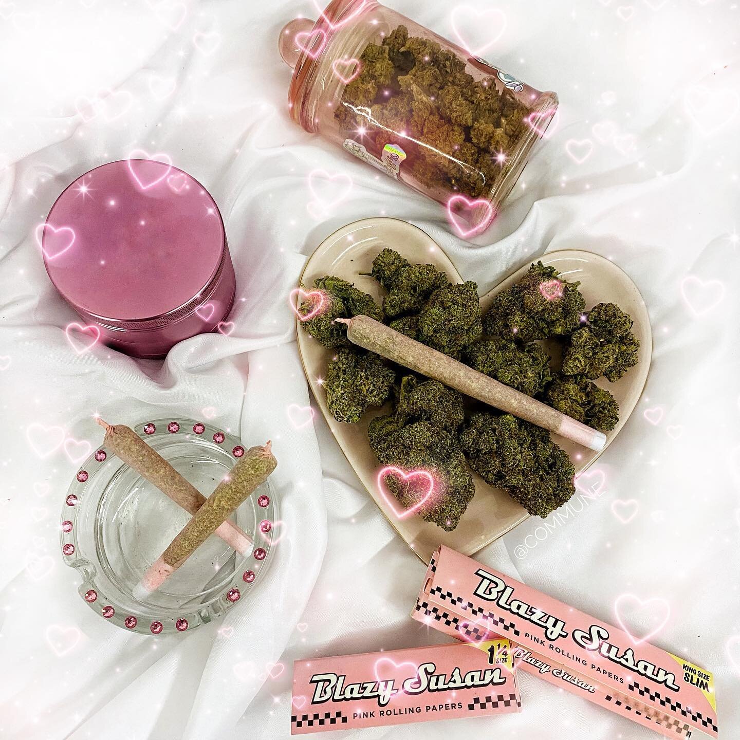 💗 Are you ready for your Valentine&rsquo;s Day sesh? Don&rsquo;t worry we got plenty of flowers for your valentine! 😉 Ft. Purple Cake - (Sativa)💞