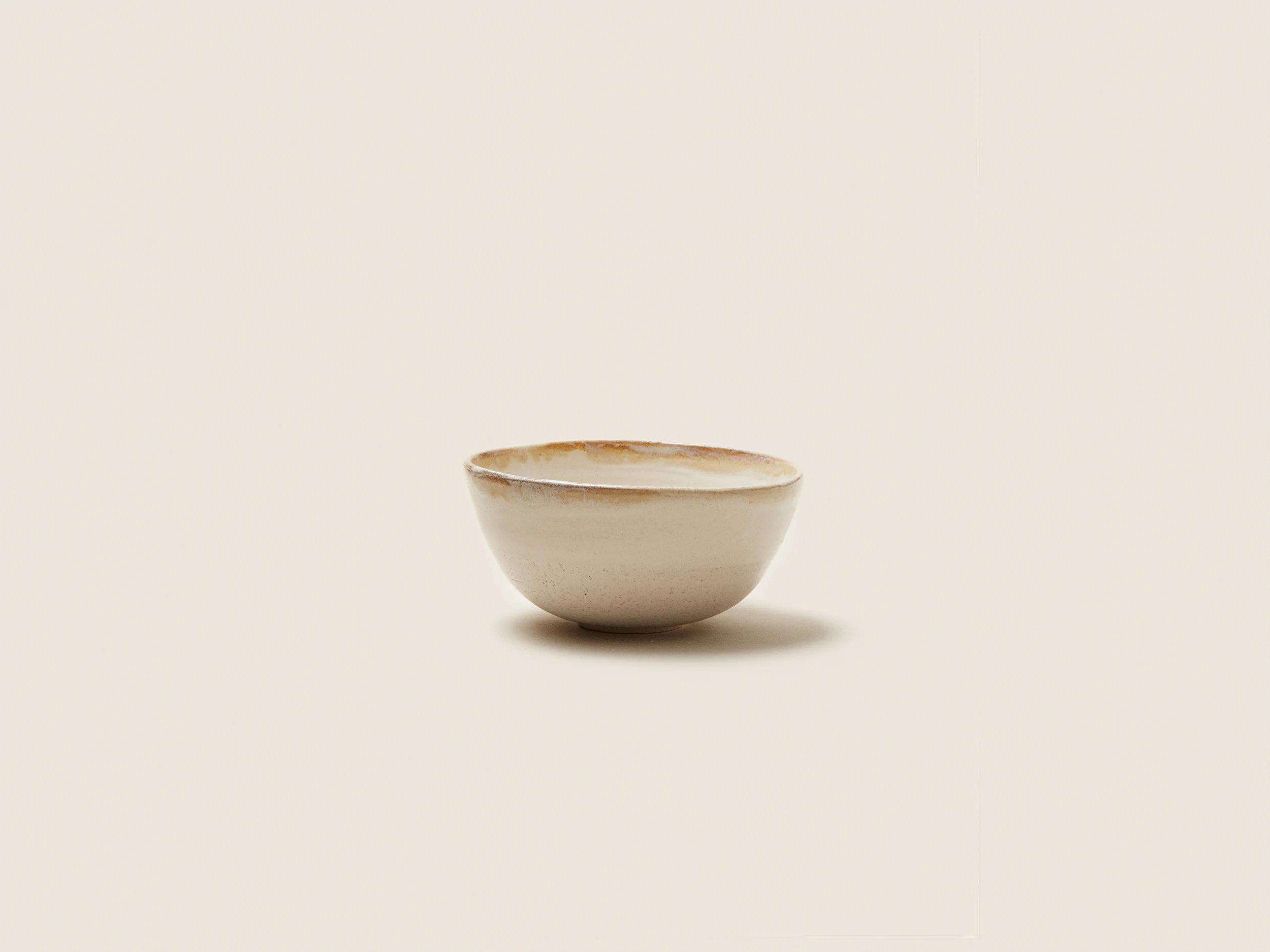 product-harvest-moon-bowl-15deg-4x3.jpg