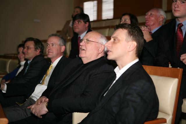 PRESENTATION OF PAX ARCTICA EXPEDITION RESULTS - PRESIDENT GORBACHEV ASKING QUESTIONS