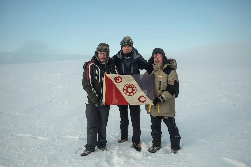 Luc with Prof. Eric Crubezy and Alexeï Tikhonov (r.) on top of Jeannette Island in the East Siberian Sea