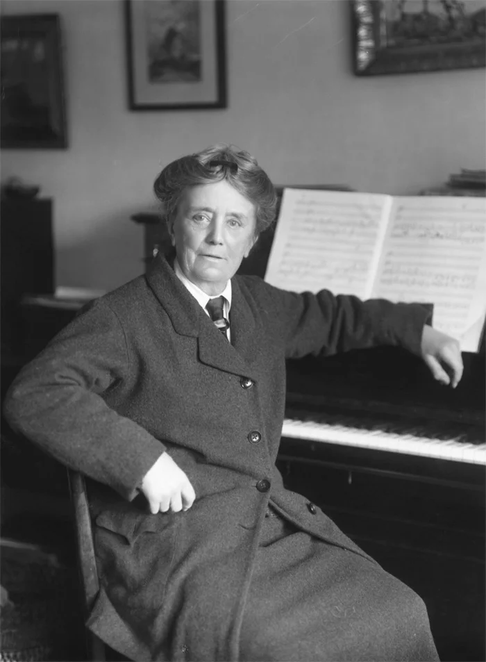 Not Just a Novelty Anymore Dame Ethel Smyth, Composer & Fin de Siècle