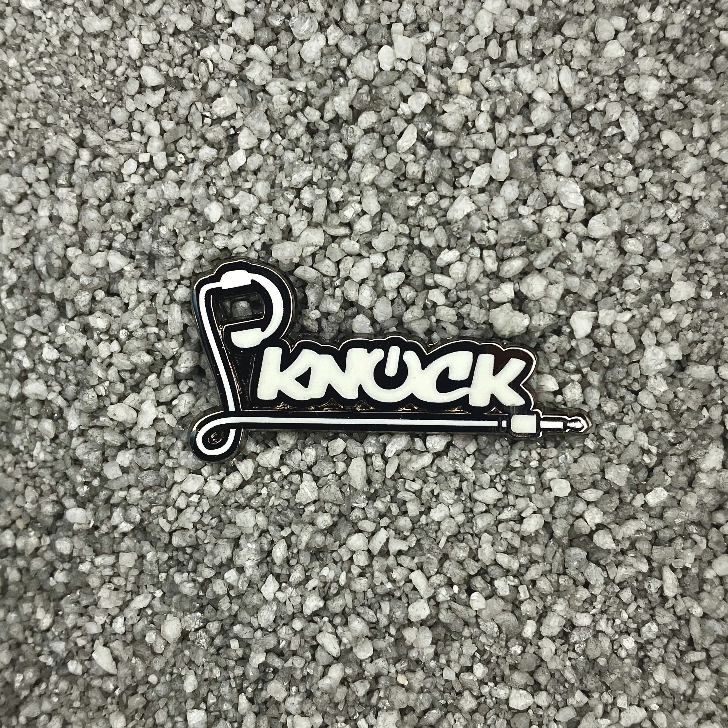 E8932232-BBC5-469B-A526-9187BFEF8BE9