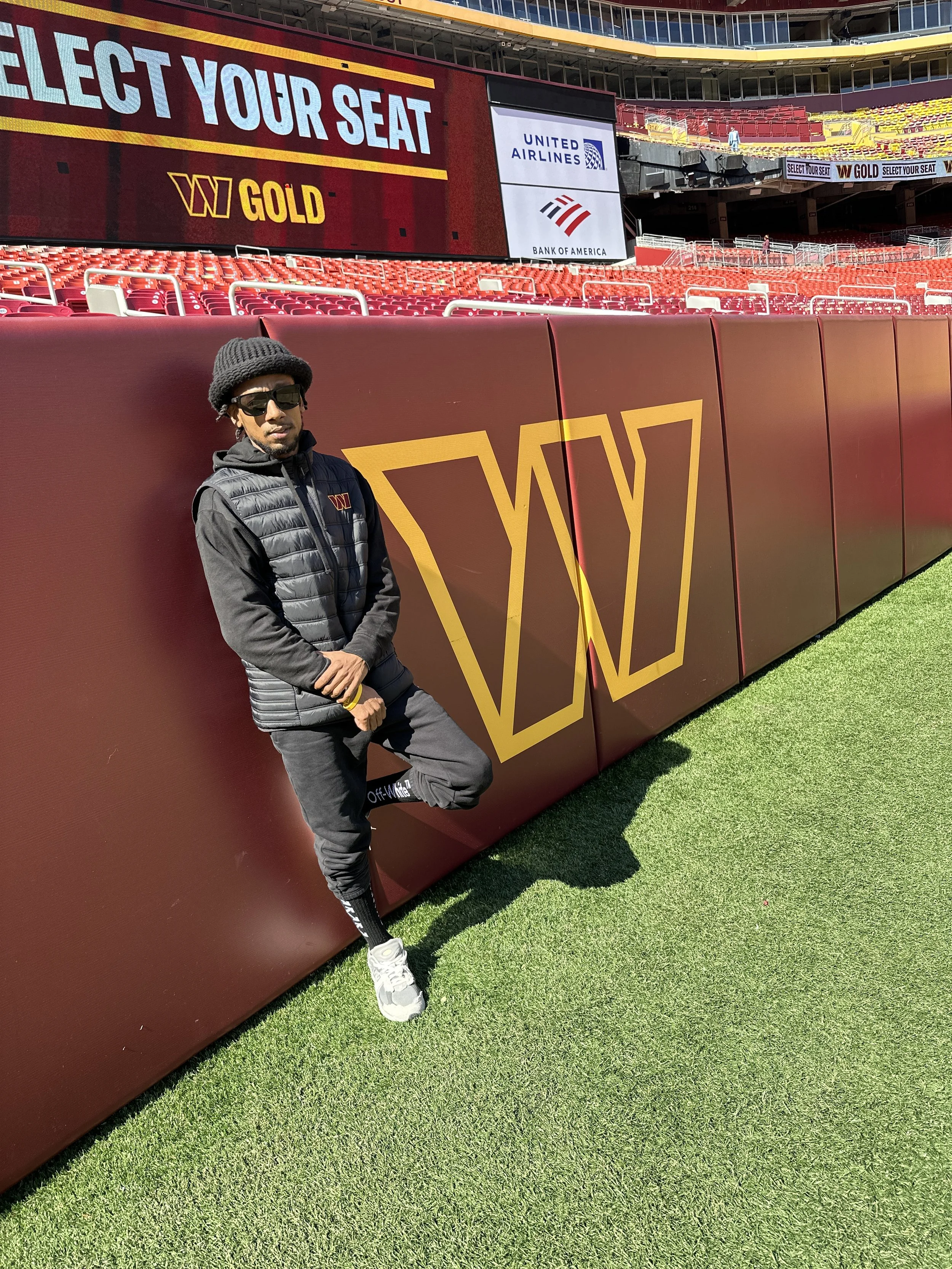 . . 🏈 COMMANDERS 22’ SEASON 🏈. .  