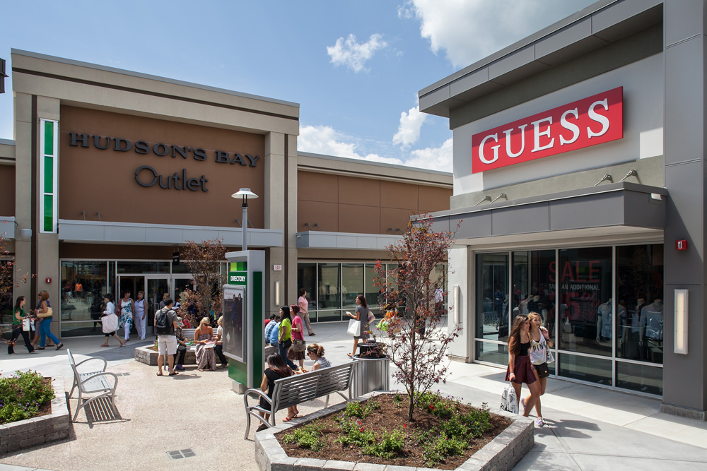 toronto-premium-outlets-11.jpg