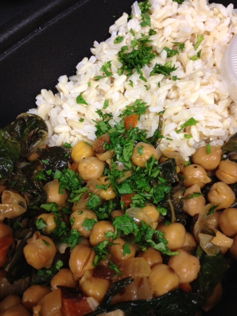 chickpeas with garlicky kale