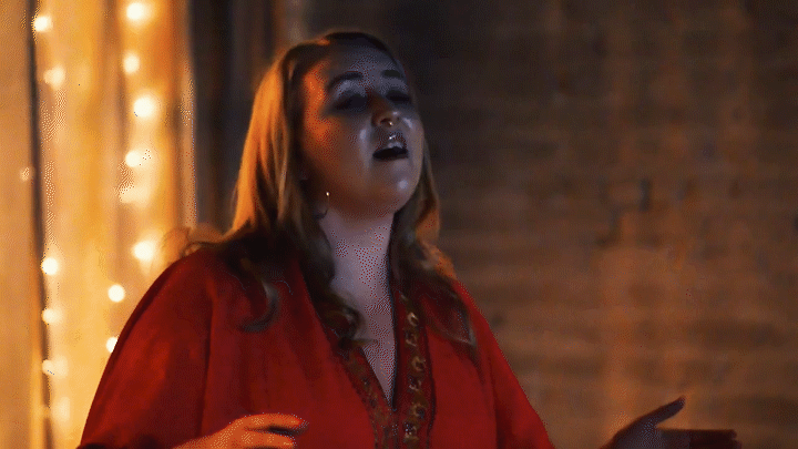 Singing - medium.gif