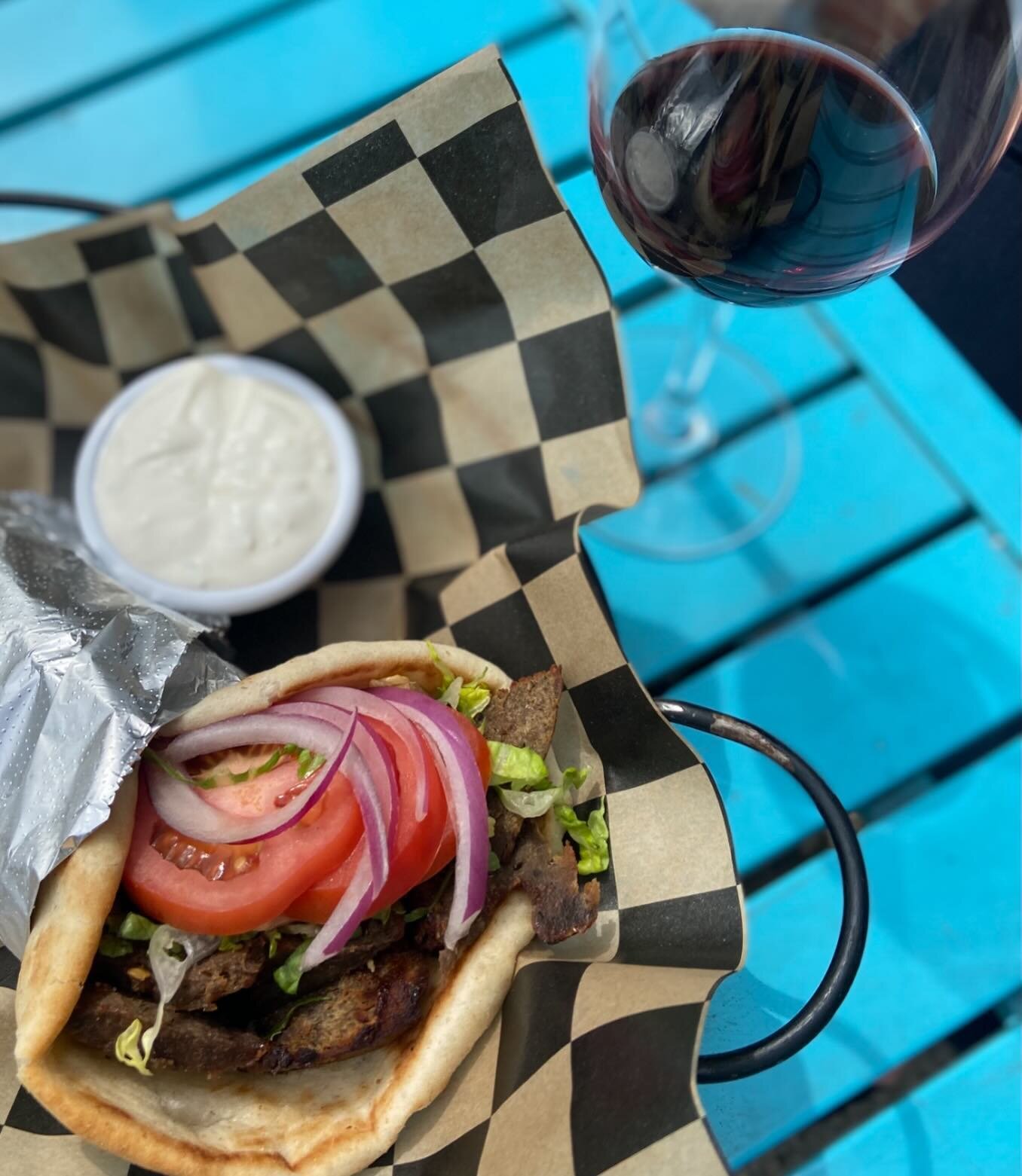 A relaxing Sunday at Tzatzik.🩵
The perfect pairing to our classic gyro is our in house red wine 

📍 Tzatziki Greek Grill - New Rochelle
📲 (914) 738-2737

#greekfood #gyros #newrochelle #redwine #goodeats