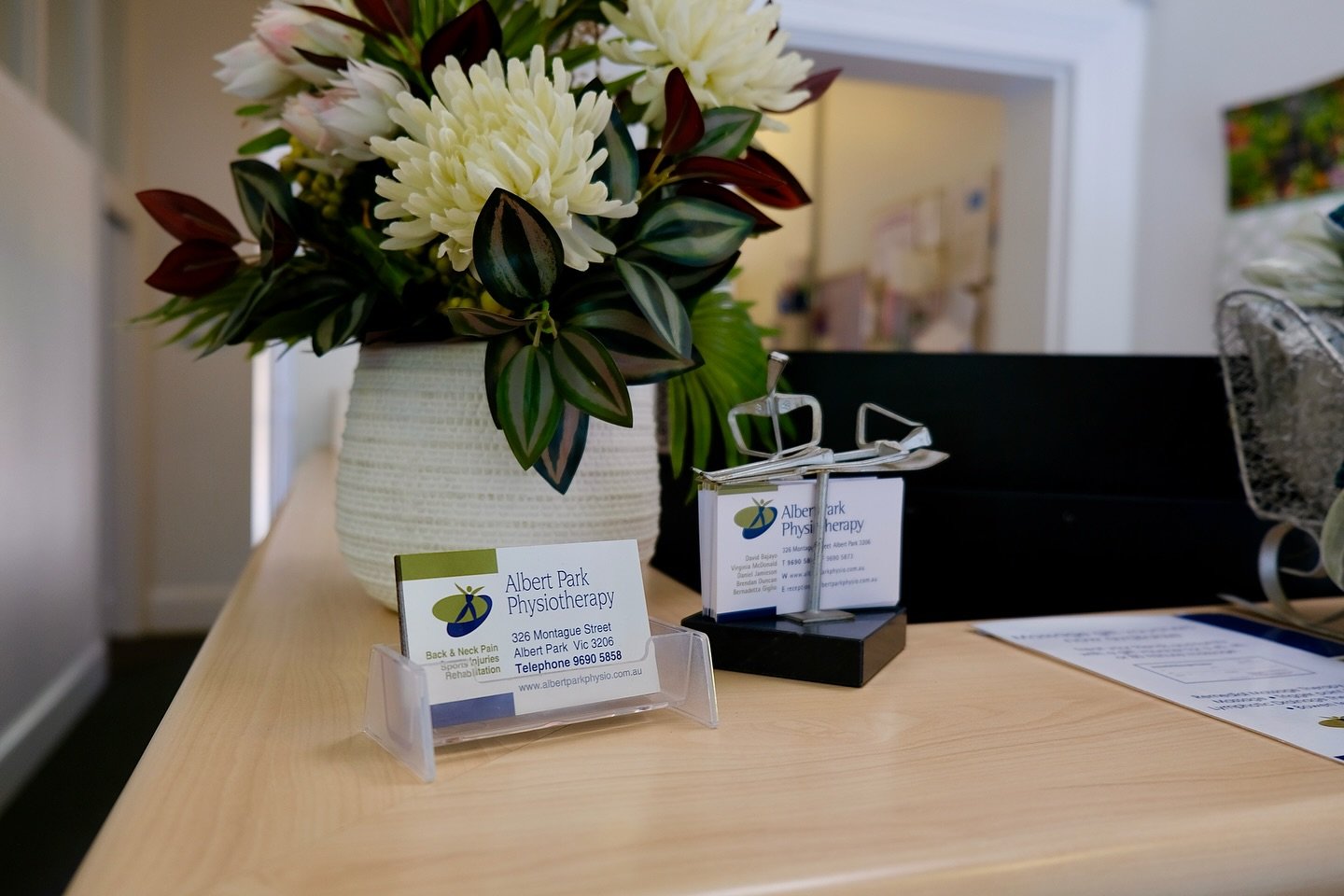 Reception 🌸

#physiotherapy #massage #remedialmassage #physio #healthandwellness #healthcare #myotherapy #melbourne #health #albertpark