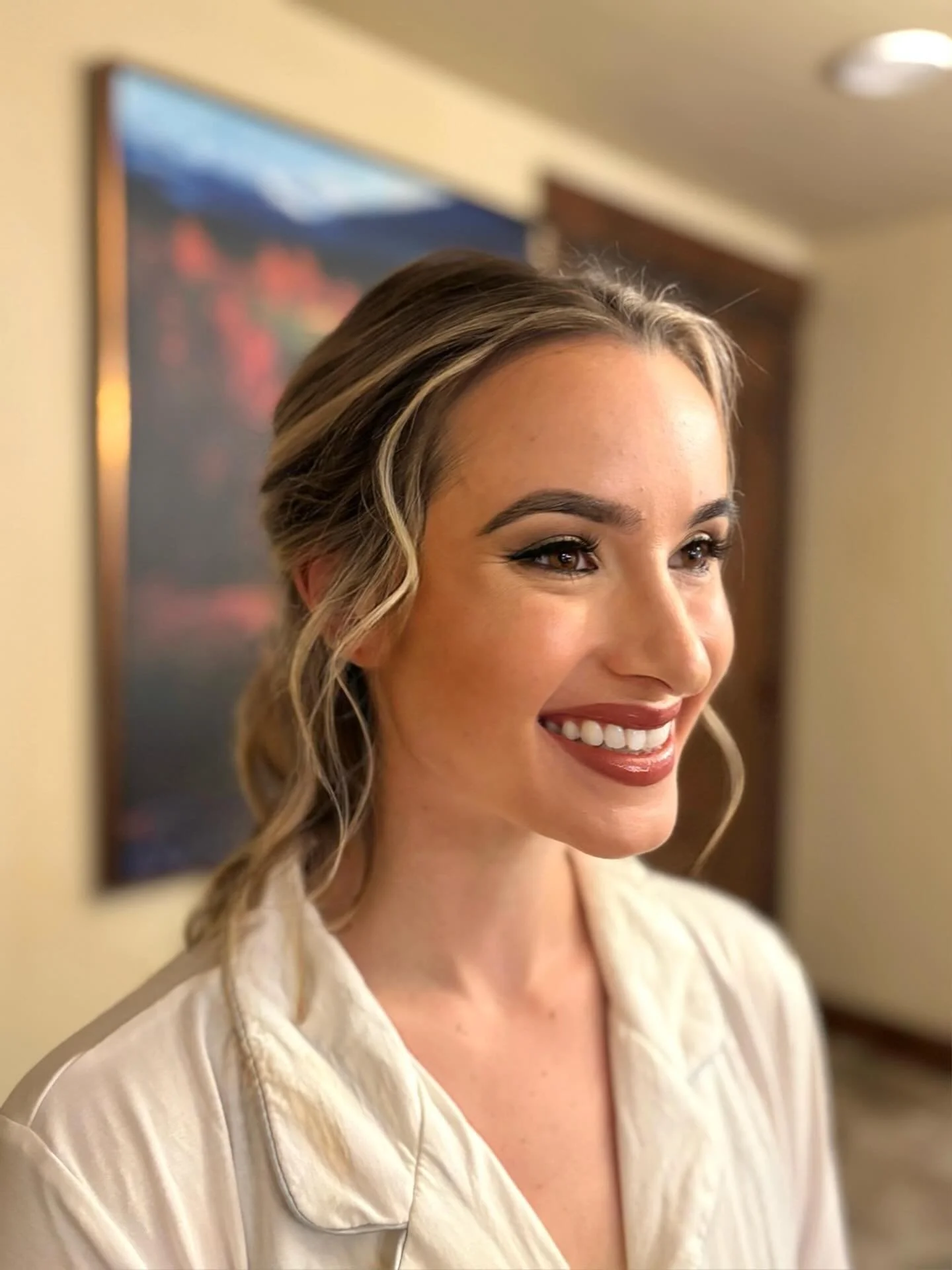 Enhancing her natural beauty for the walk down the aisle💫 

#wedding #mua #breckenridge #summitcounty #makeup #softglammakeup