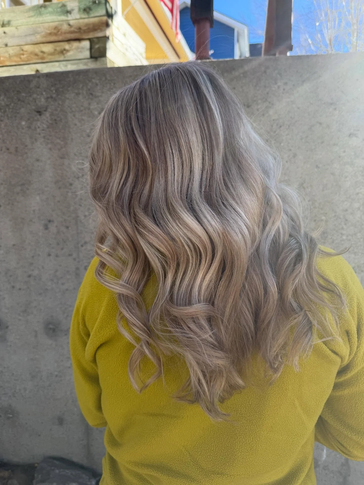 Let&rsquo;s get your hair done before the holidays! Dm me ✨🦃🎄🕎