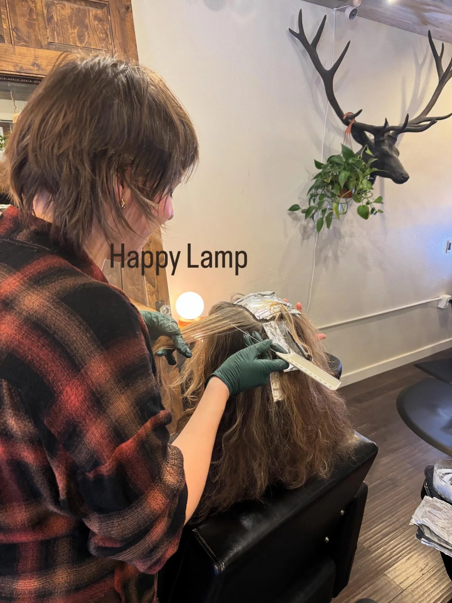 Little things I am doing to help with SAD this winter&hellip; ❄️ 

🌅 Full Spectrum light orbs placed around the salon, aka &ldquo;happy lamps&rdquo;

🤸🏻&zwj;♀️Daily yoga practice for January, with my brother competing with, I mean encouraging me a