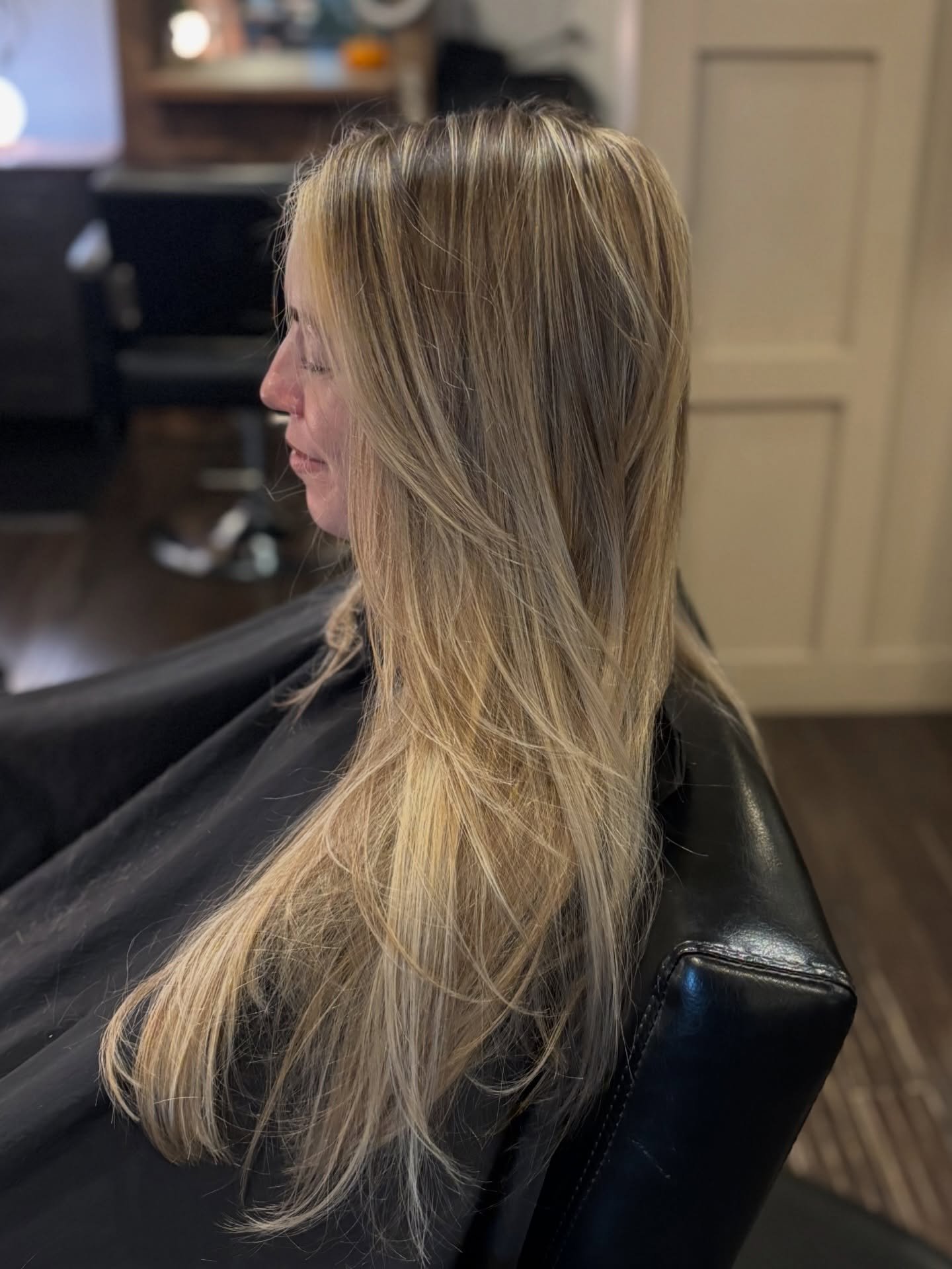 This is &ldquo;day one&rdquo; of highlights that grow out seamlessly for months. How? The way we blend and space out the blondest pieces to look fresh and high on the head, yet natural and dimensional, with naturally darker strands still visible in b