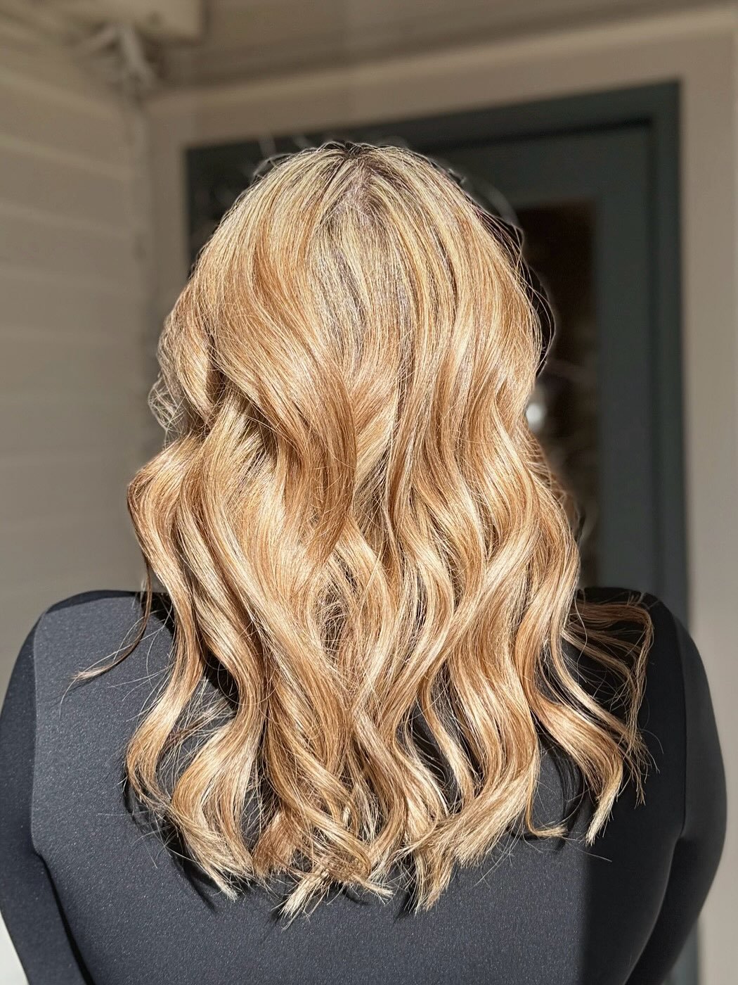 Just a girly brown to blonde transformation 🤍✨

#blonde #hairstylist #breckenridge #colorado #explorepage✨