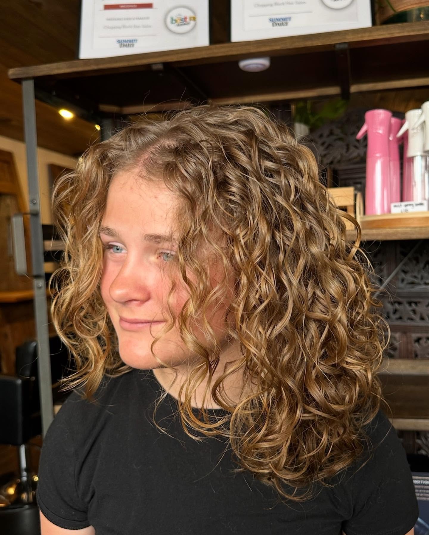 Do you feel like your curls look great when you leave the salon, but when the time comes for you to style them yourself, they fall limp or get too frizzy?

This is so common with curly hair and it always make me sad to hear people give up on their cu