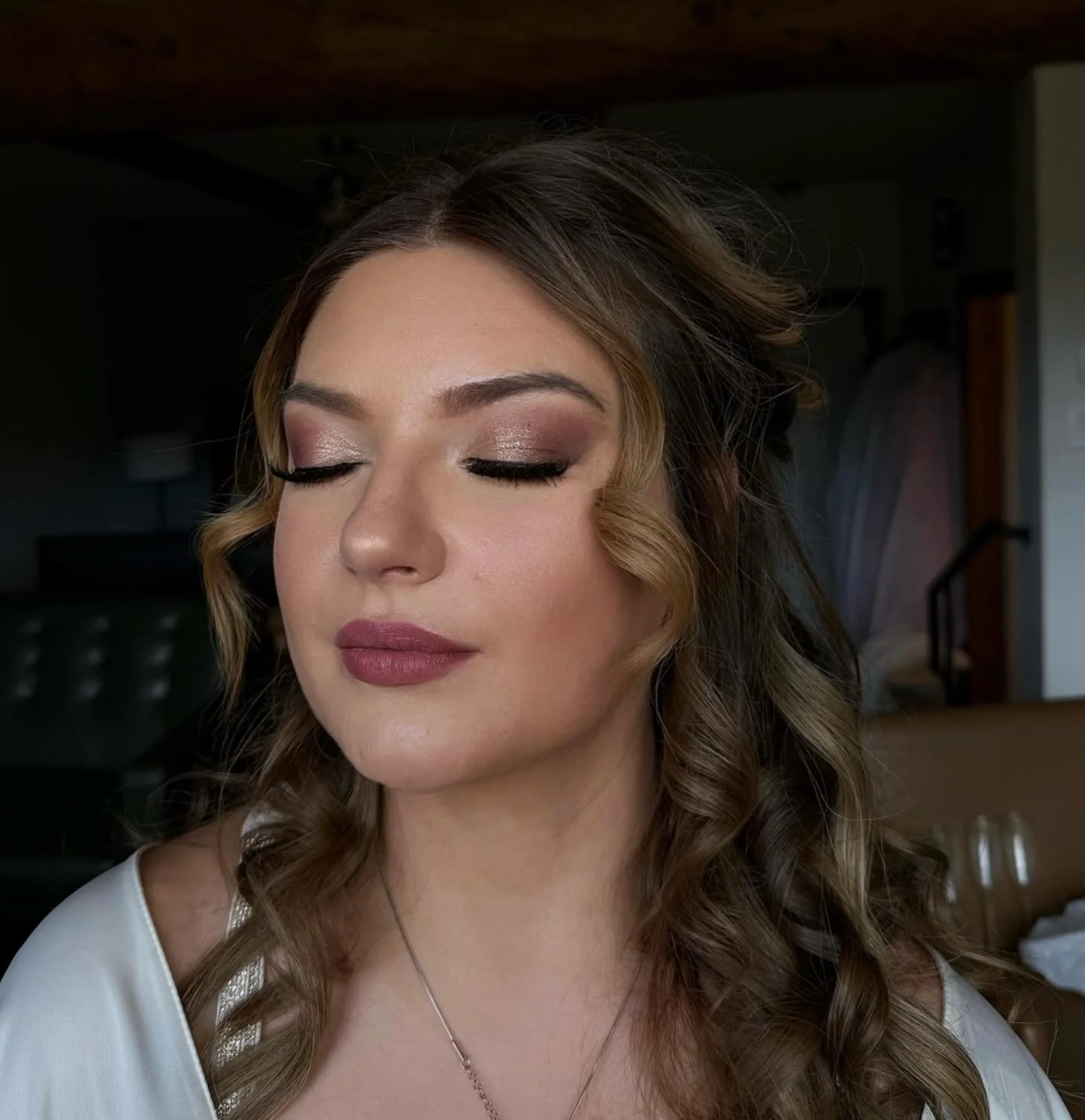 Bride mode: ON 💐

Hairstyle by - @hairbylisahafenstein 

#wedding #MUA #breckenridge #colorado #makeup