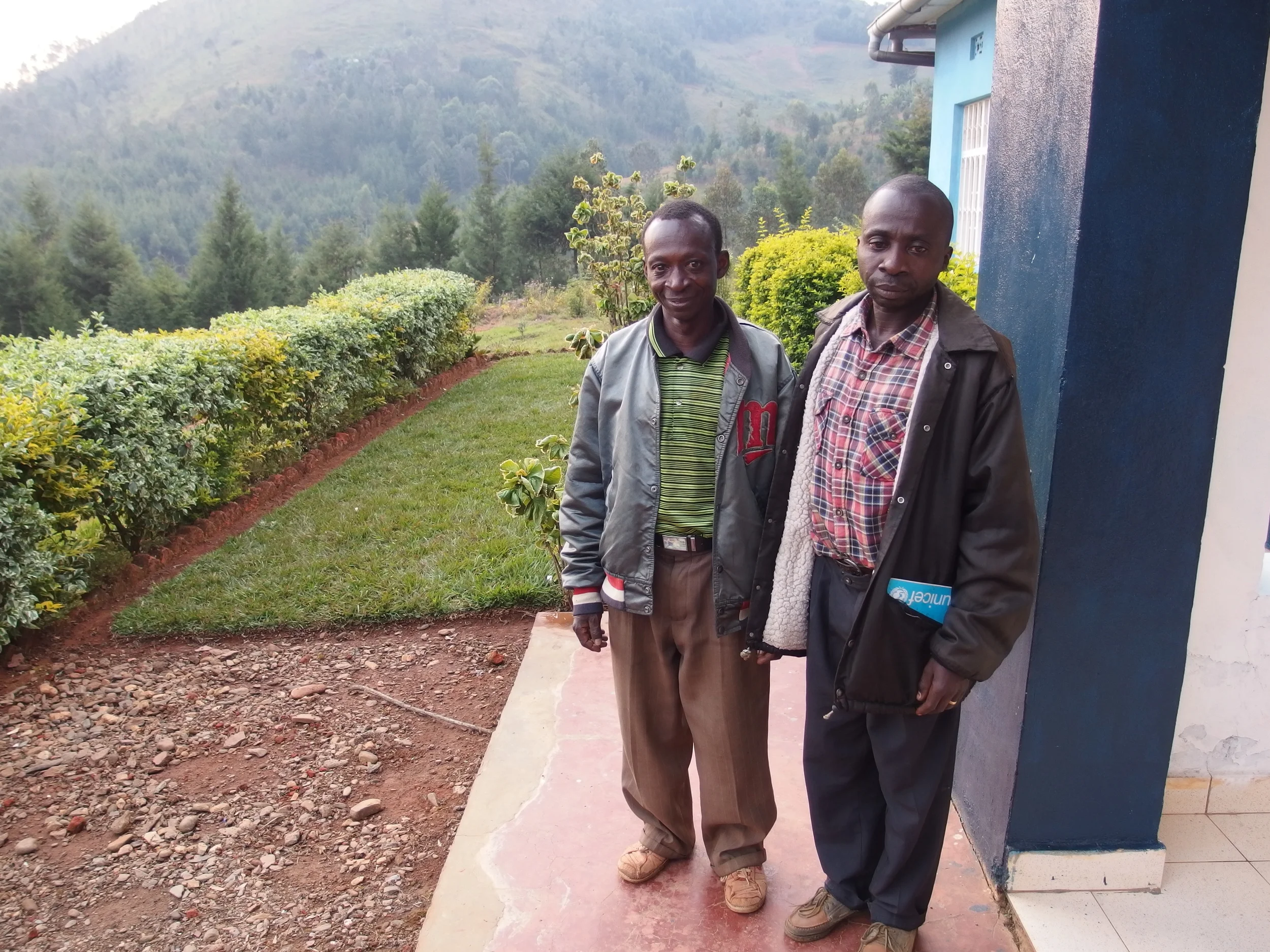 The solar power installers and brothers (notice the Twins jacket, it is a small world)
