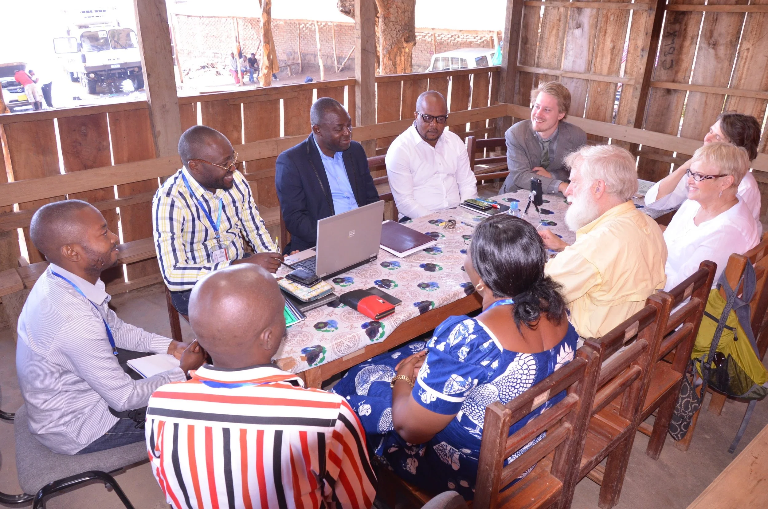 Members of Mwendo Congo meeting with members of Idjwi Initiative. Bukavu, June 2016.
