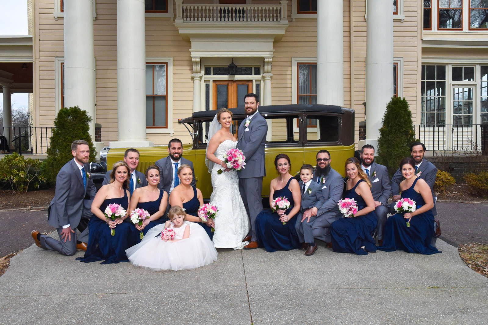 Bridal Party-Antique Auto-Collingswood Grand Ballroom.jpg