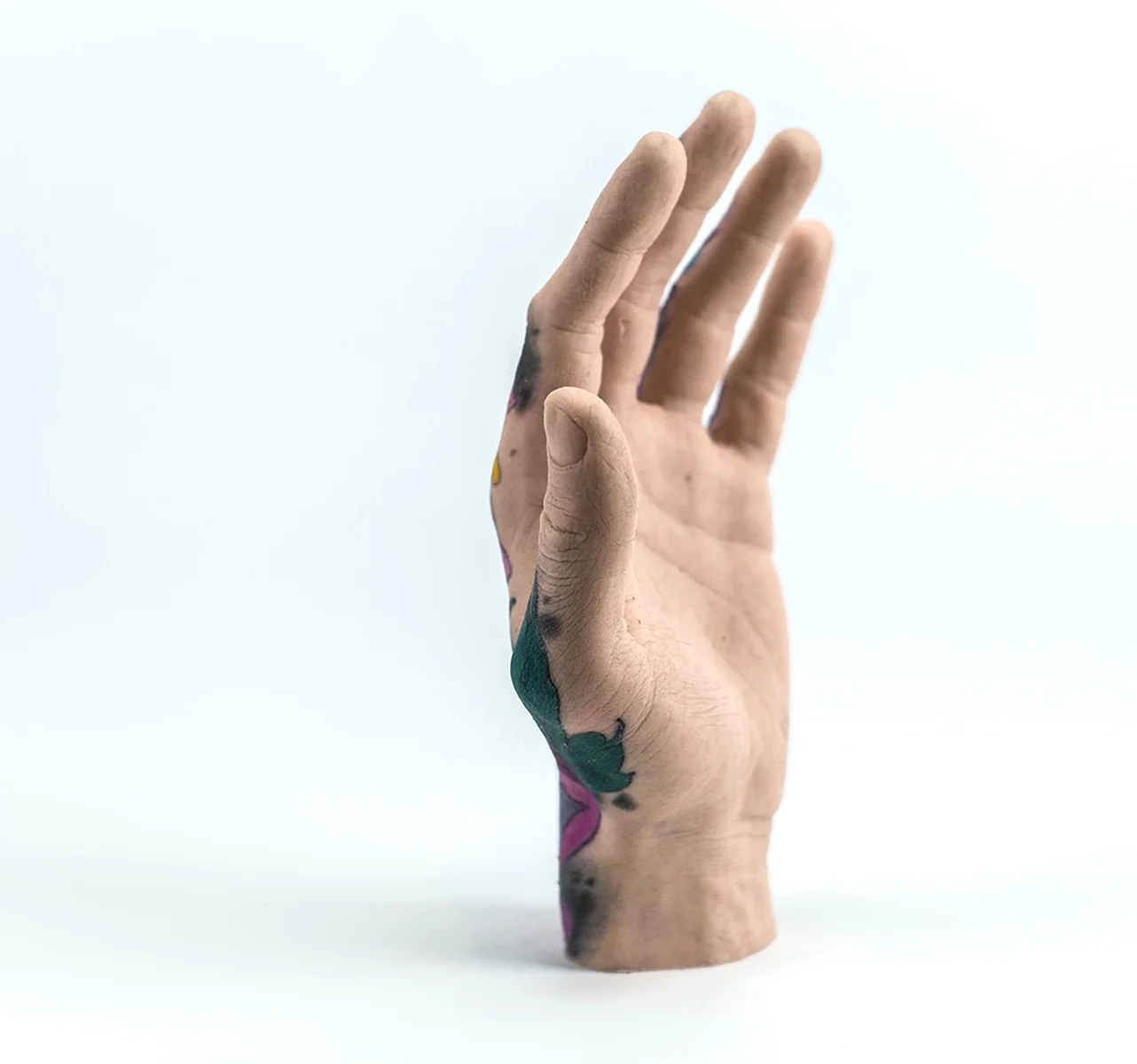 Maverick Reeve Tattooed hand Thing Gallery 07.jpg