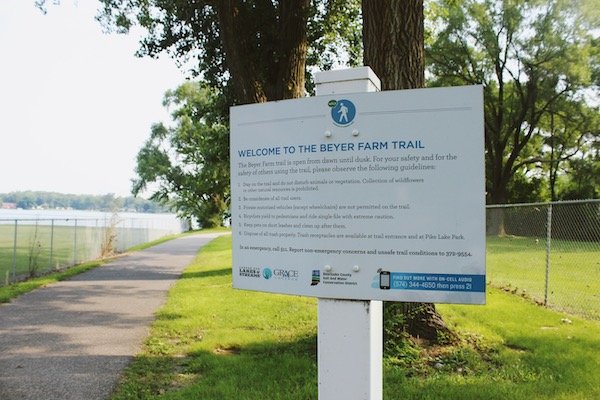 Beyer Farm Trail Entrance