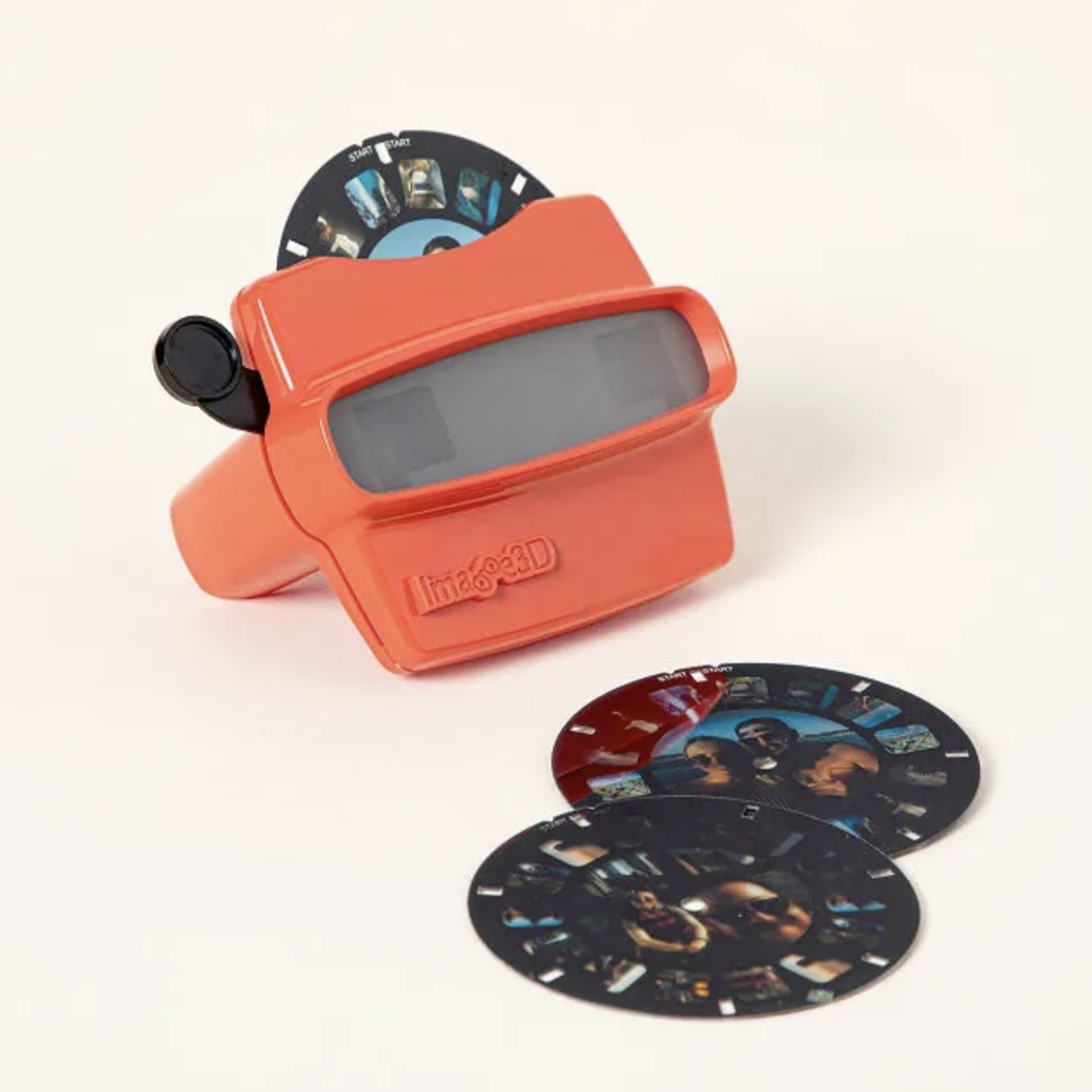 Guide: Tangible Gifts That Help You Hold Onto Memories