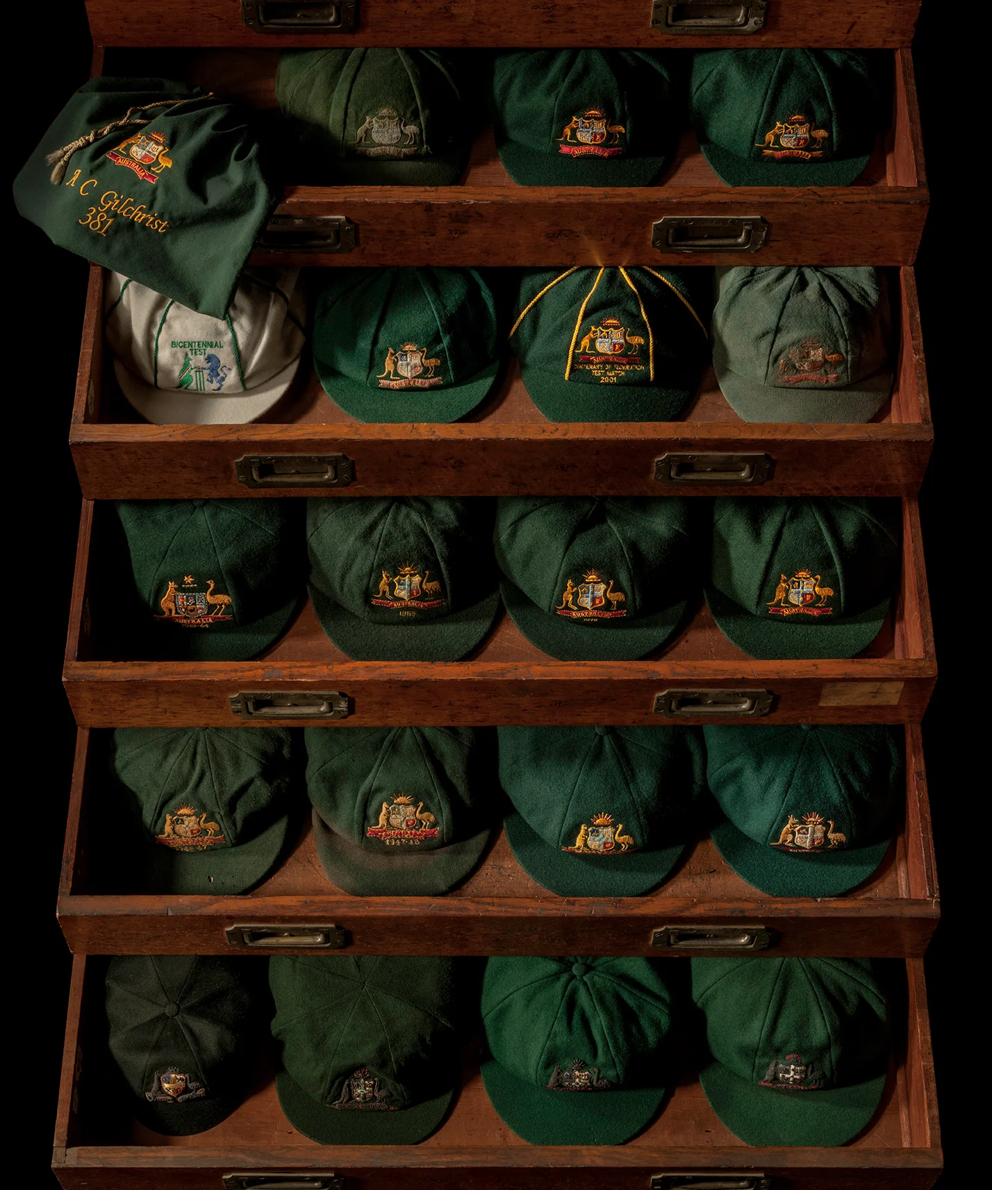 Bradman#35.jpg